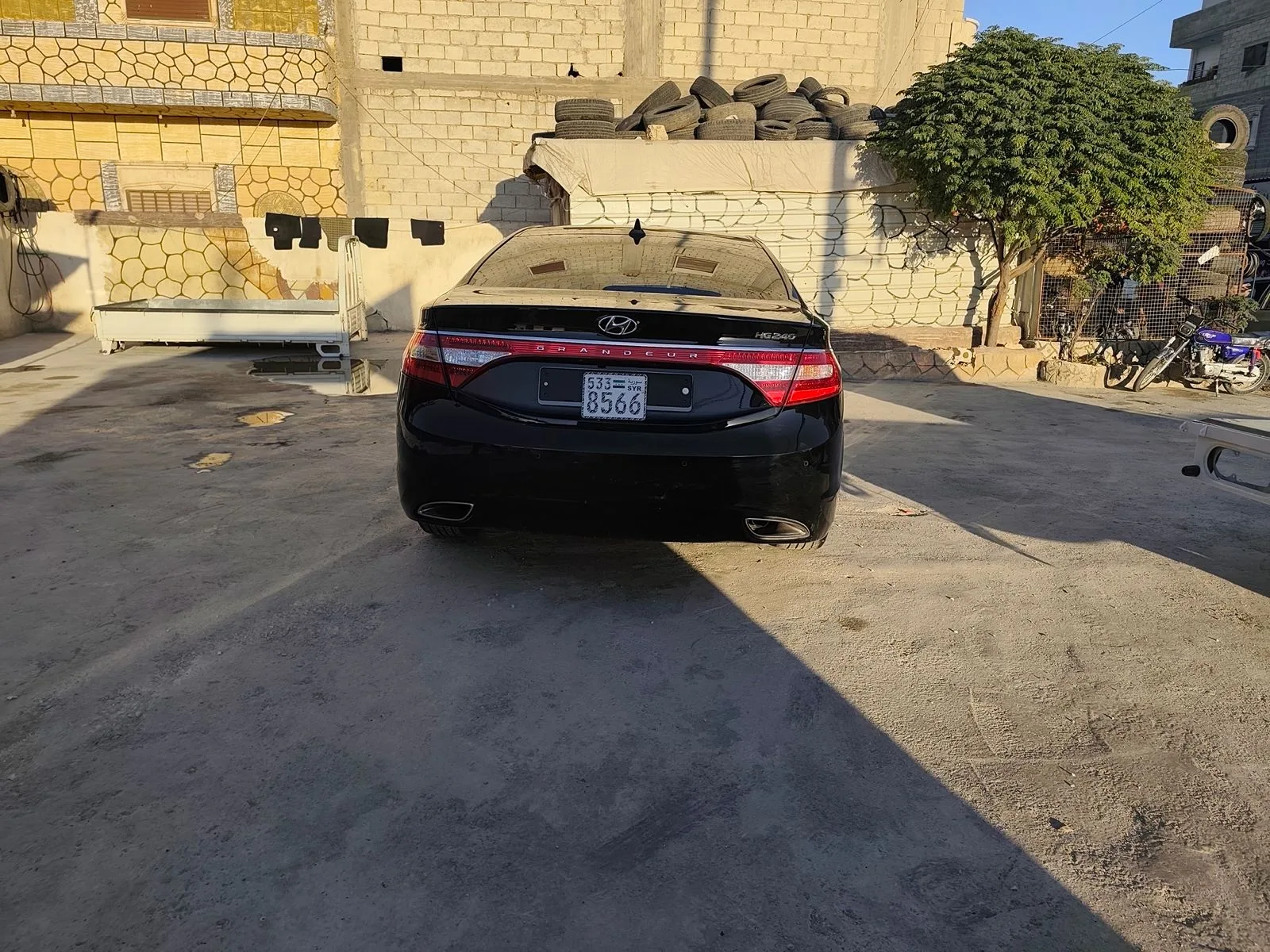 kilometrage car sale hyundai grandeur hg 240 sedan used 2011 aleppo li image