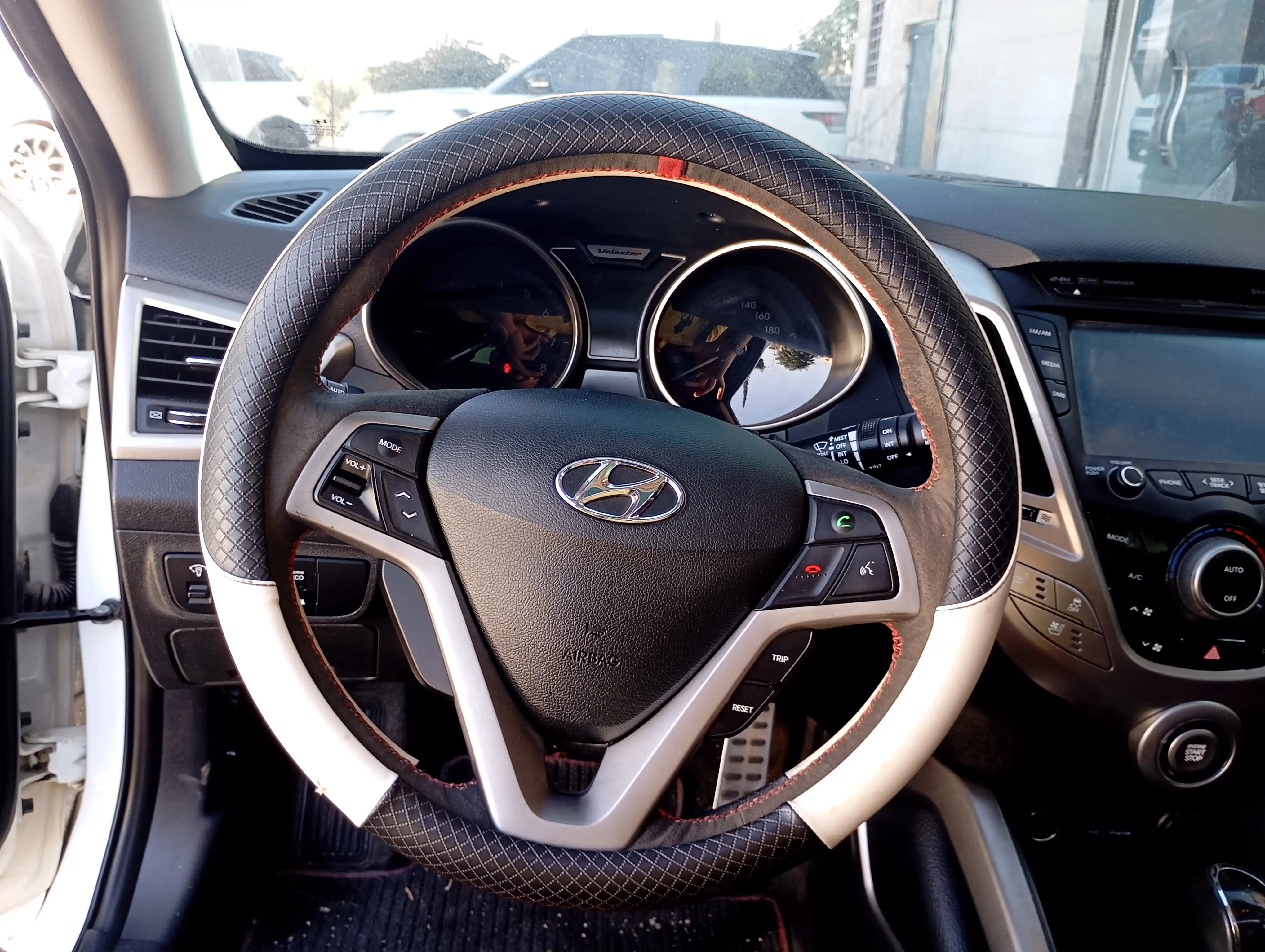 kilometrage car sale hyundai n a dct hatchback used 2014 aleppo zx image