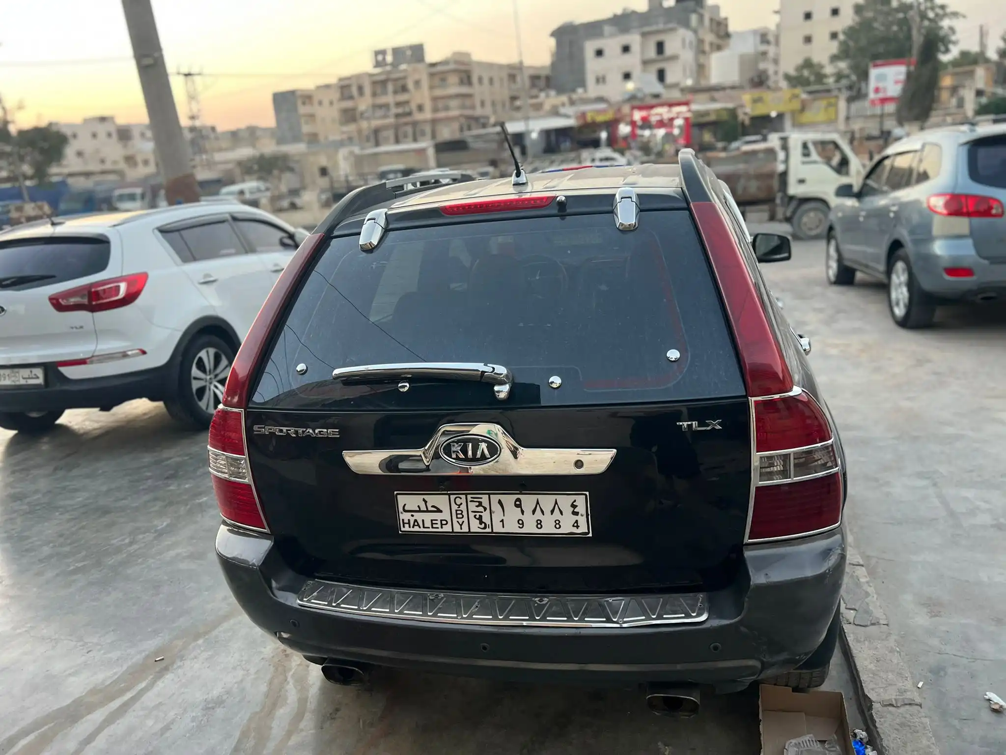 kilometrage car rent kia sportage tlx suv 2005 aleppo hw image