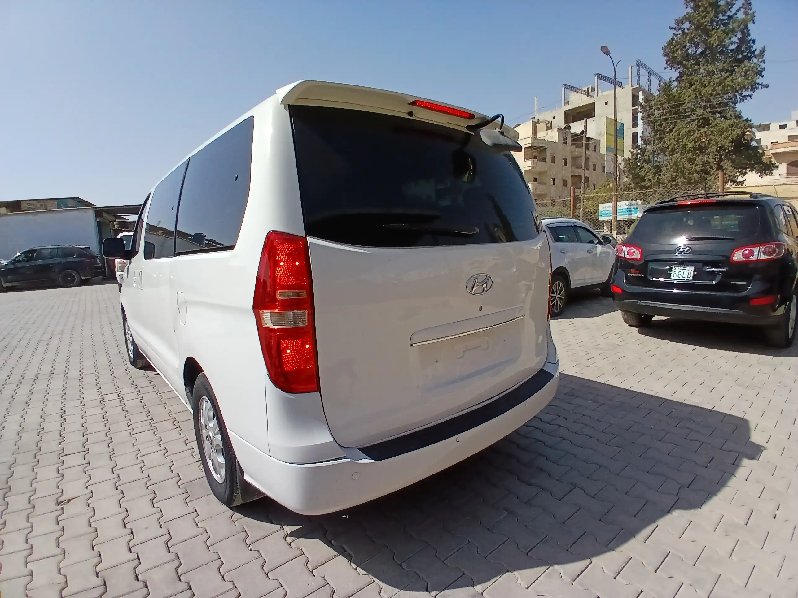 kilometrage car sale hyundai grand starex cvx van used 2010 aleppo kn image