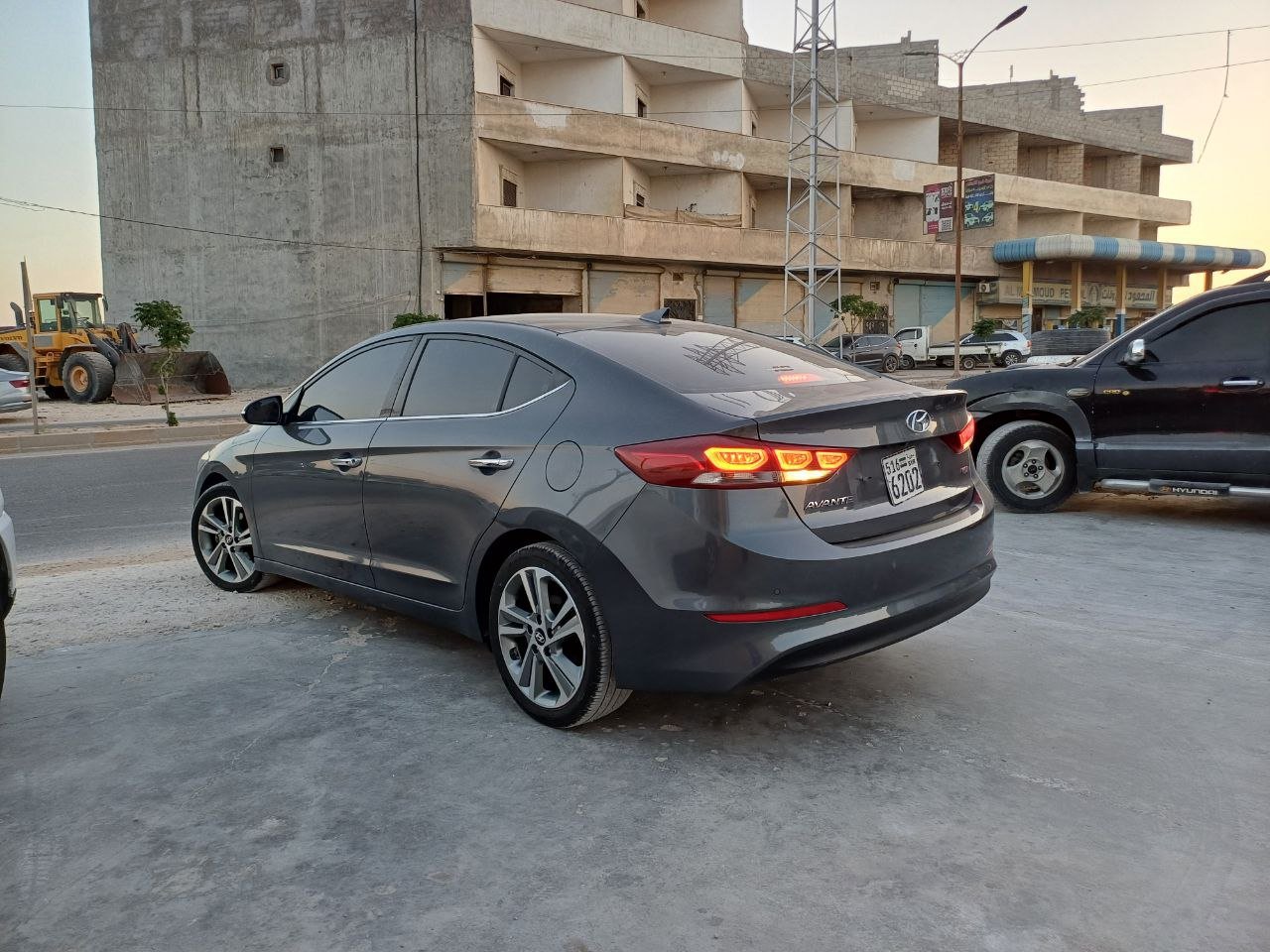 kilometrage car sale hyundai avante m16 gdi sedan used 2018 aleppo fv image