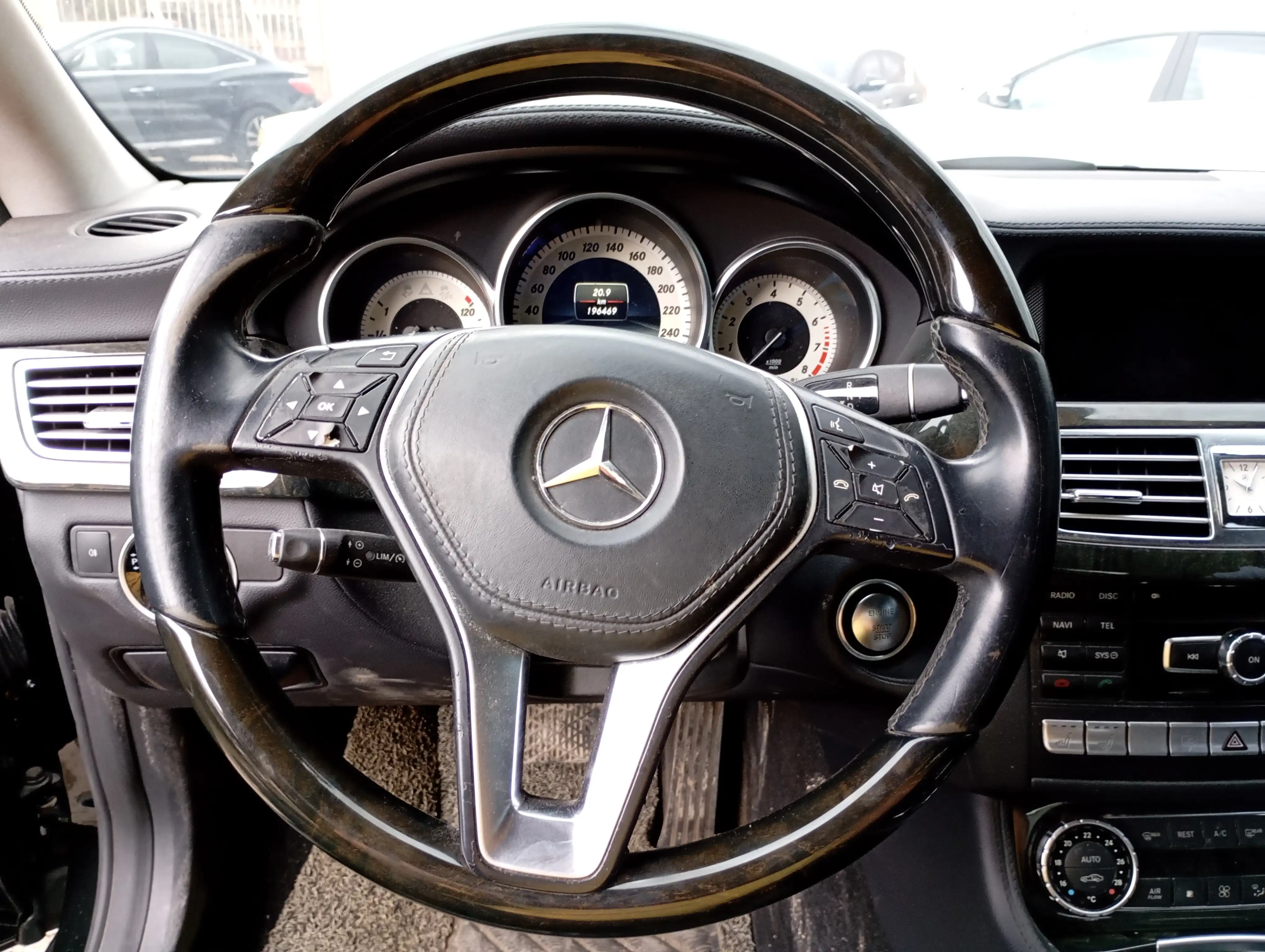 kilometrage car sale mercedes benz cls class cls 250 d 4 matic sedan used 2014 aleppo ni image