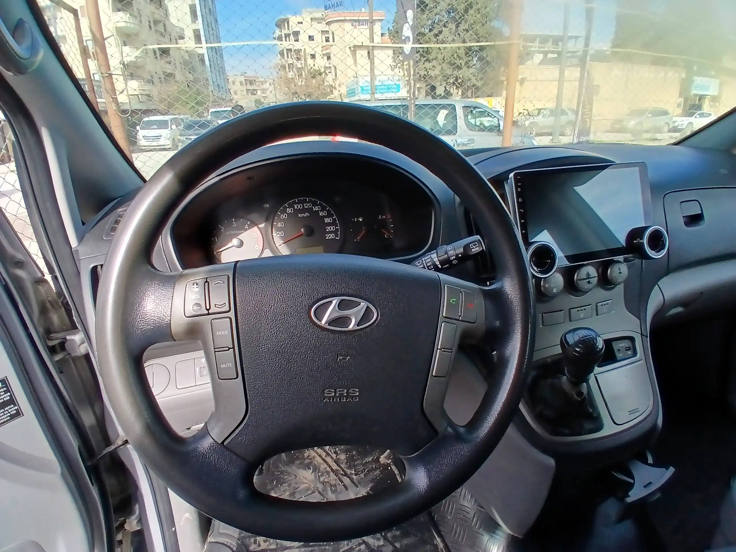 kilometrage car sale hyundai grand starex cvx van used 2012 aleppo yo image