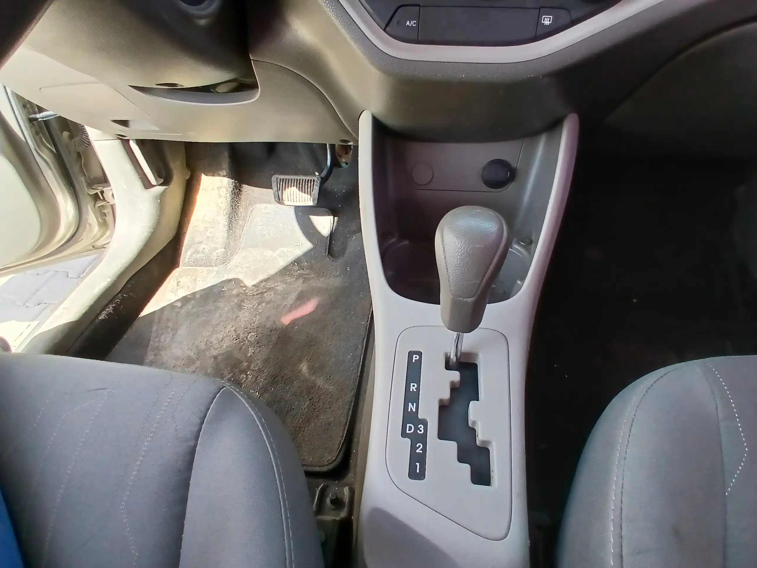 kilometrage car sale kia morning standard hatchback used 2014 aleppo el image