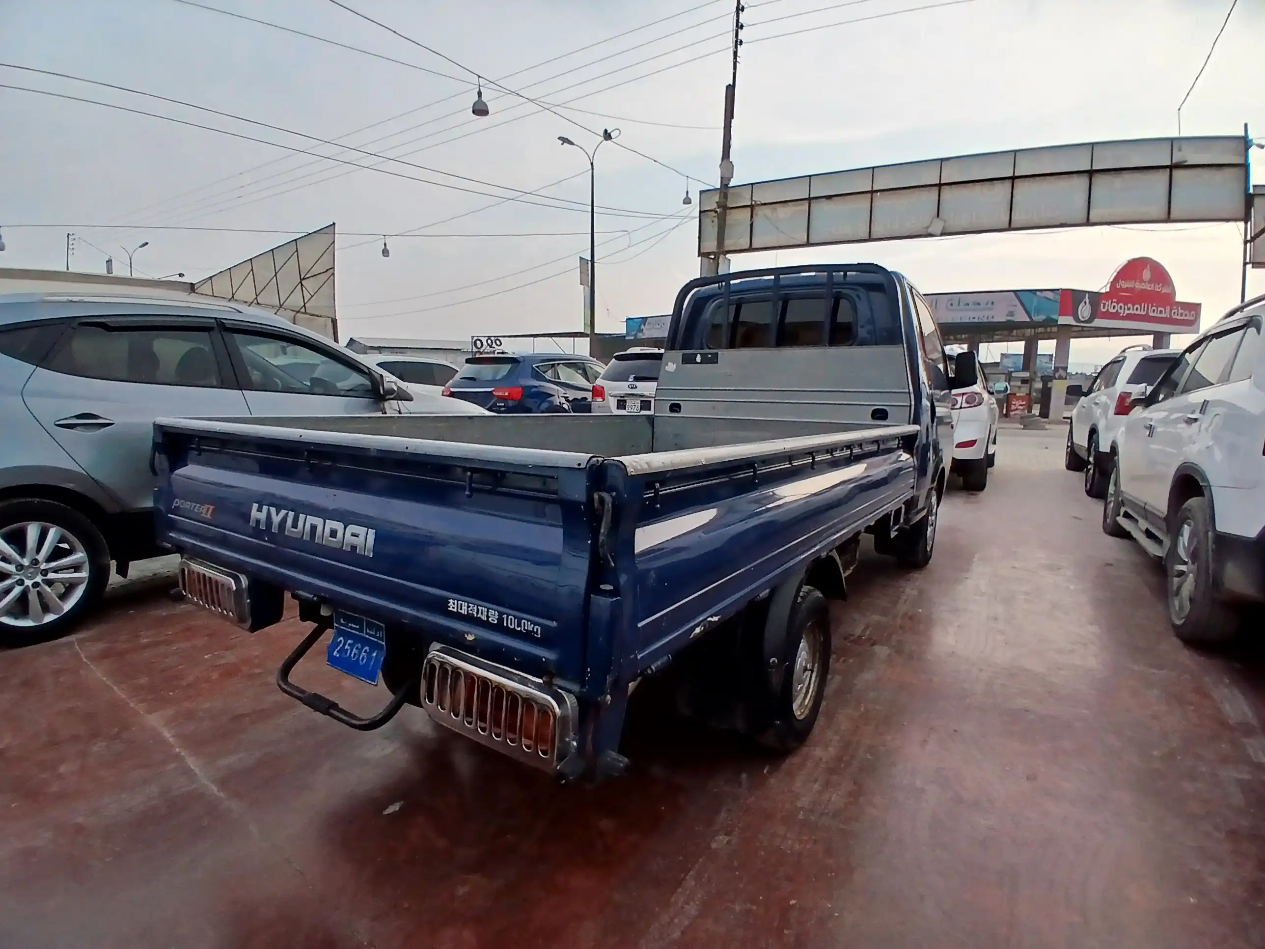 kilometrage car sale hyundai porter ii 2 crdi cargo truck used 2011 aleppo fz image