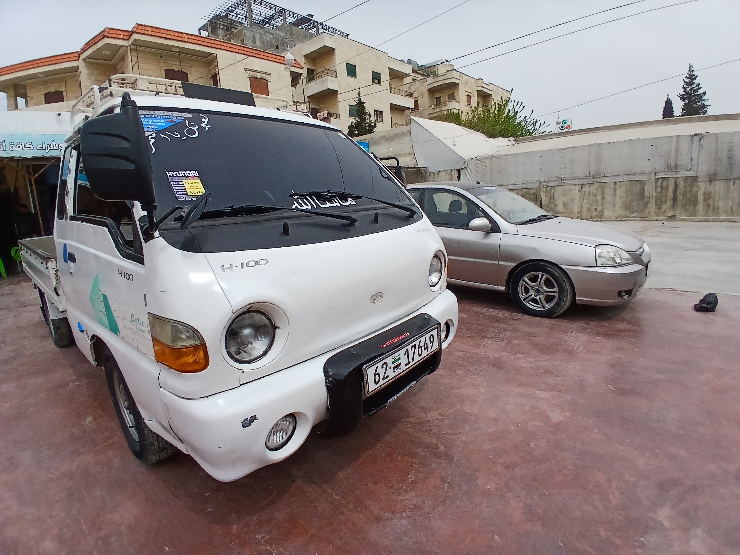 kilometrage car sale hyundai porter ii 2 crdi cargo truck used 1997 aleppo ly image