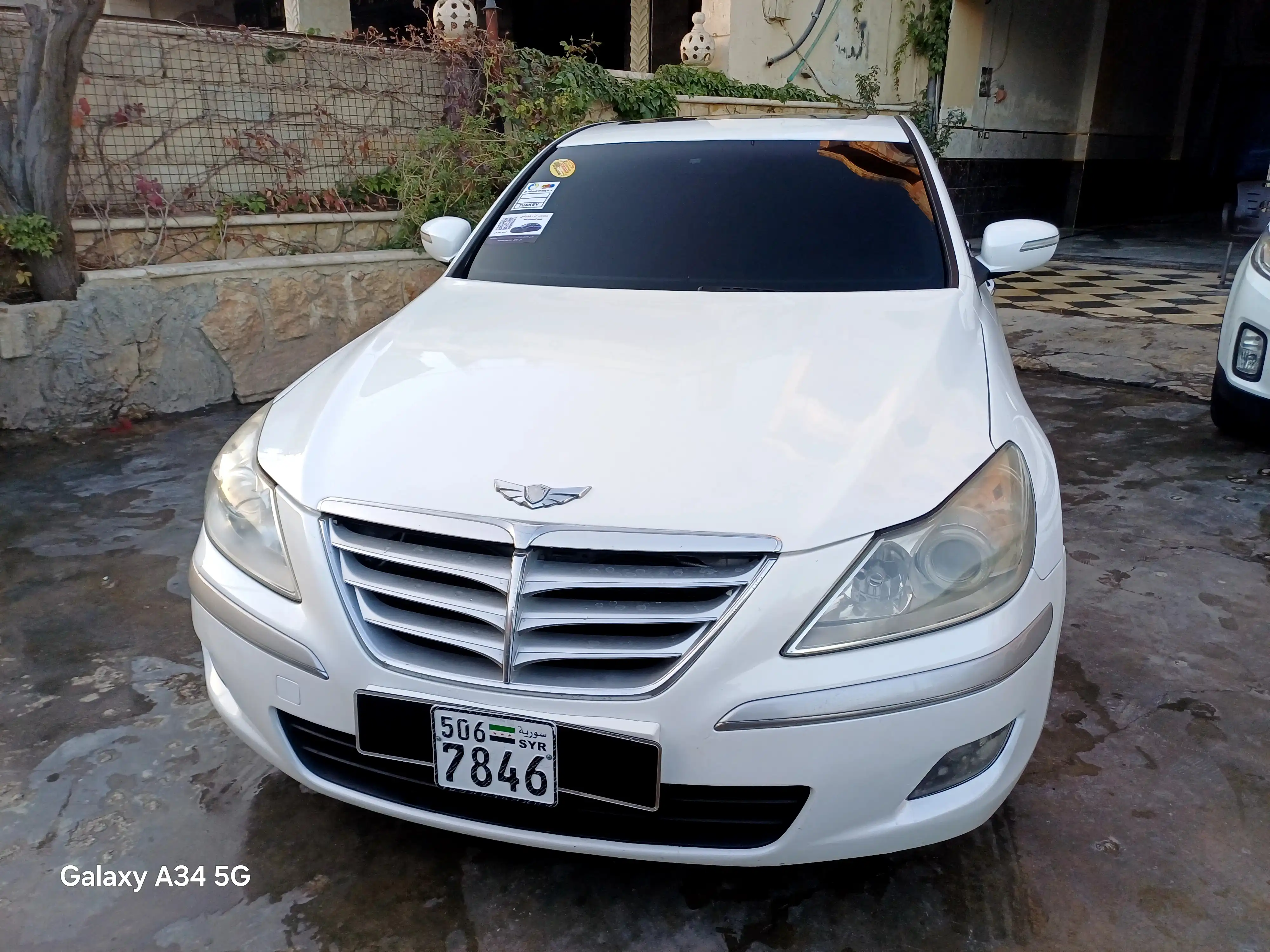 kilometrage car sale genesis bh 330 sedan used 2012 aleppo up image