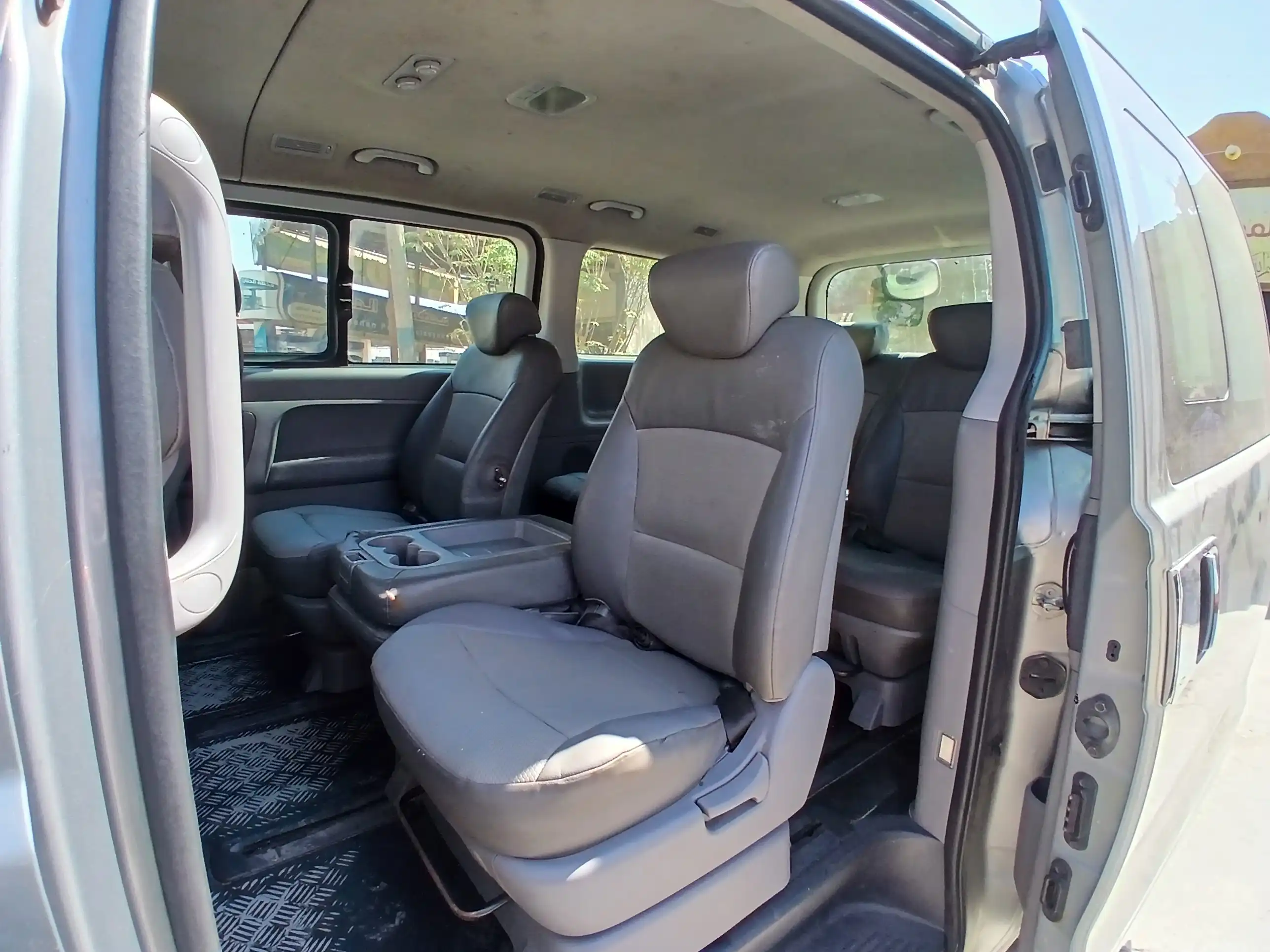 kilometrage car sale hyundai grand starex cvx van used 2011 aleppo bu image
