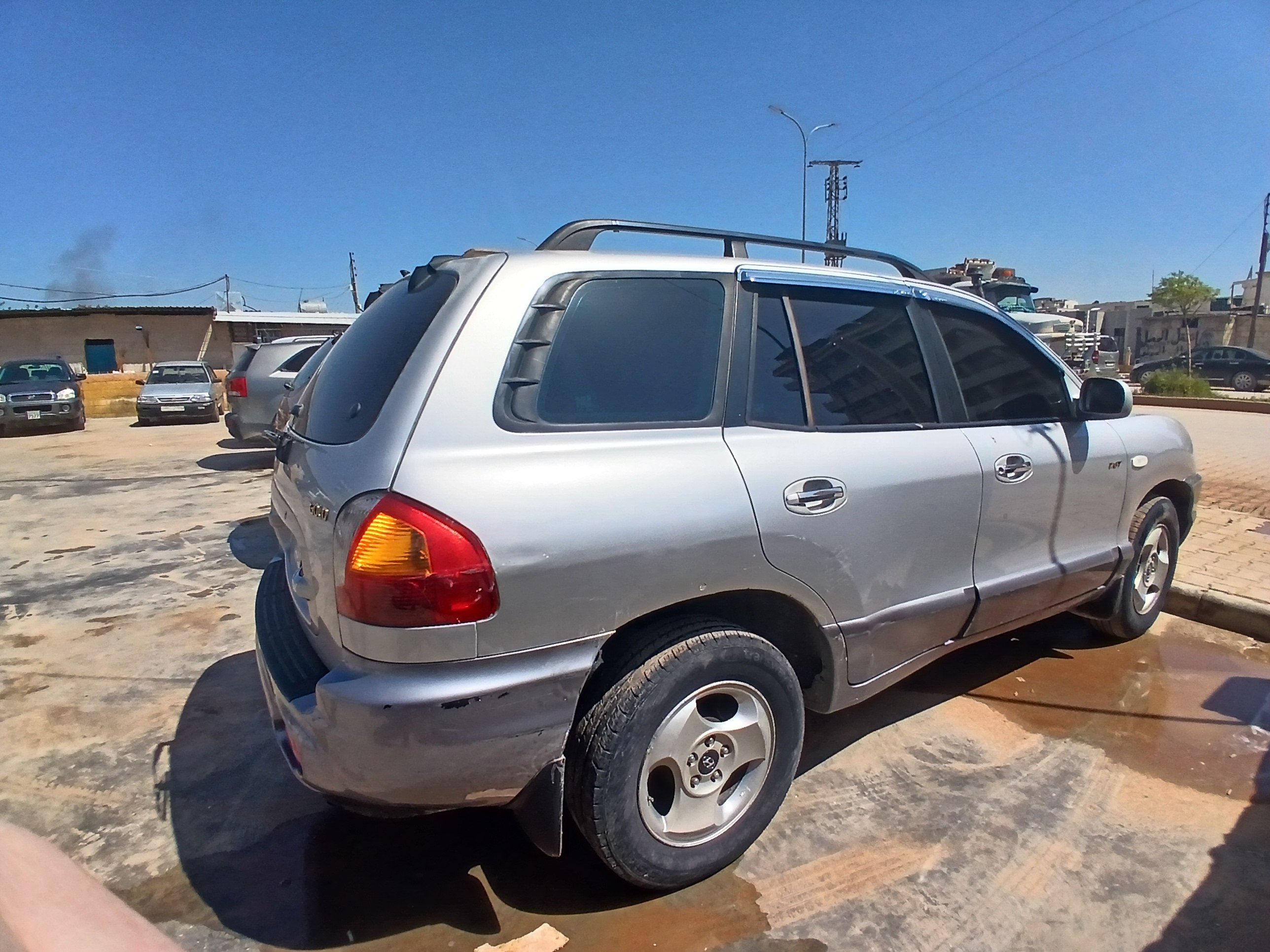 kilometrage car sale hyundai santa fe gold suv used 2005 aleppo bs image