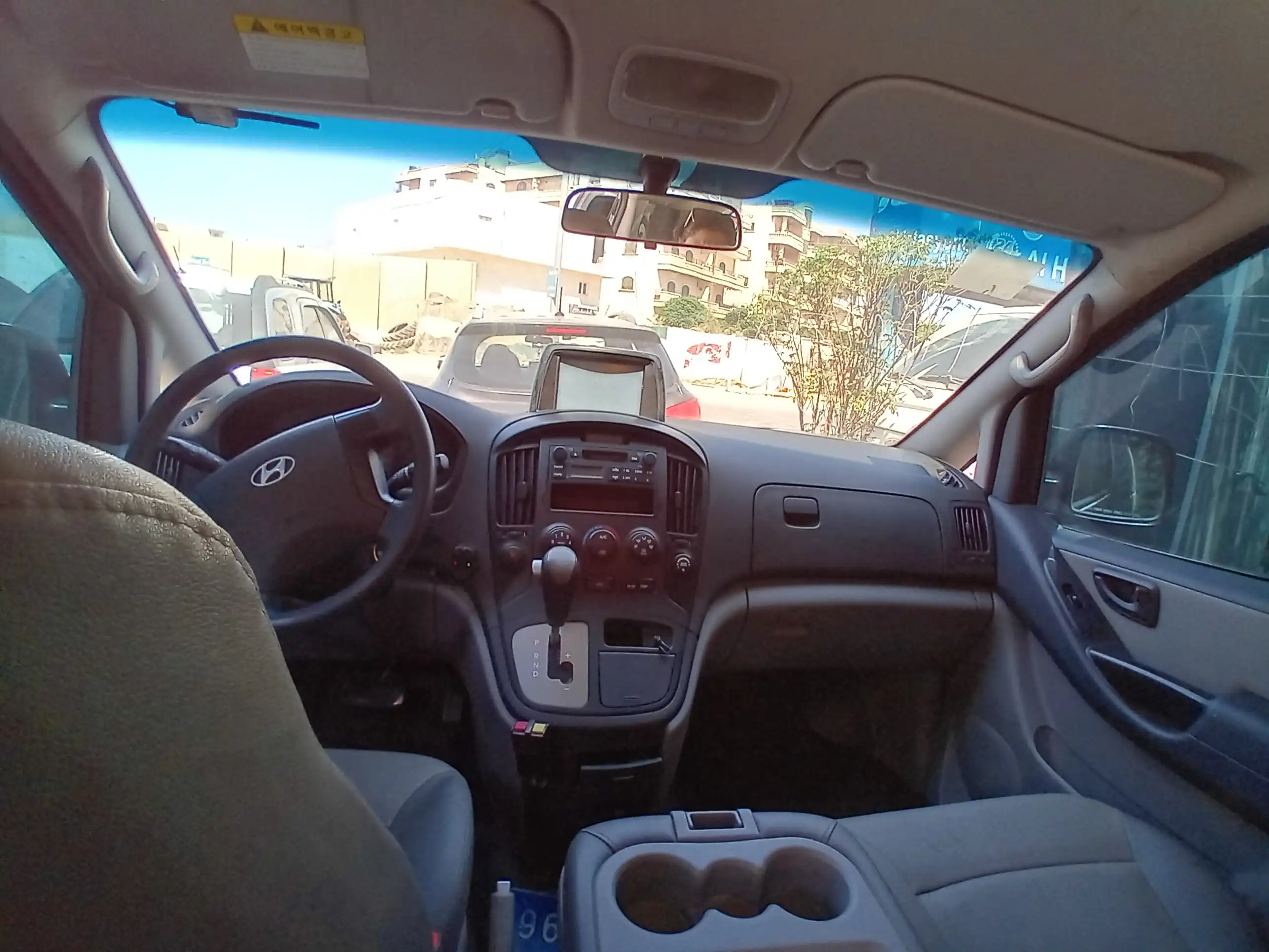 kilometrage car sale hyundai grand starex cvx van used 2010 aleppo qn image