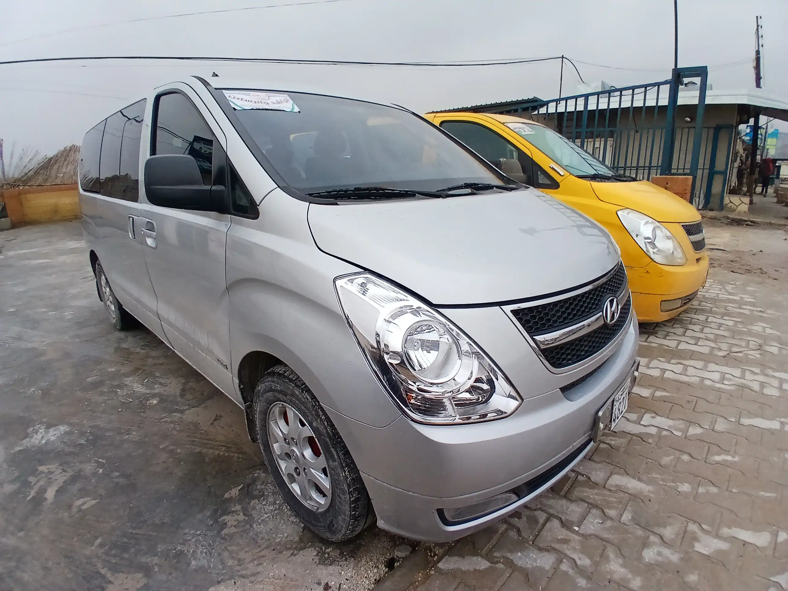 kilometrage car sale hyundai grand starex cvx van used 2009 aleppo tg image