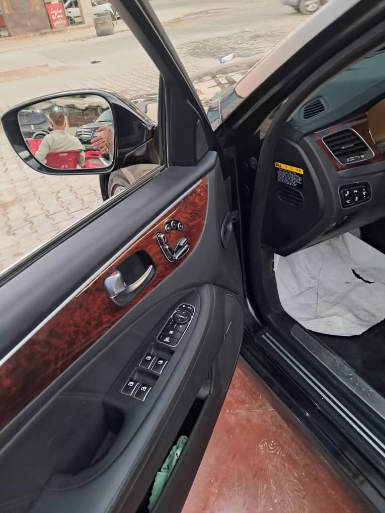 kilometrage car sale hyundai equus vs 380 sedan used 2015 aleppo pc image