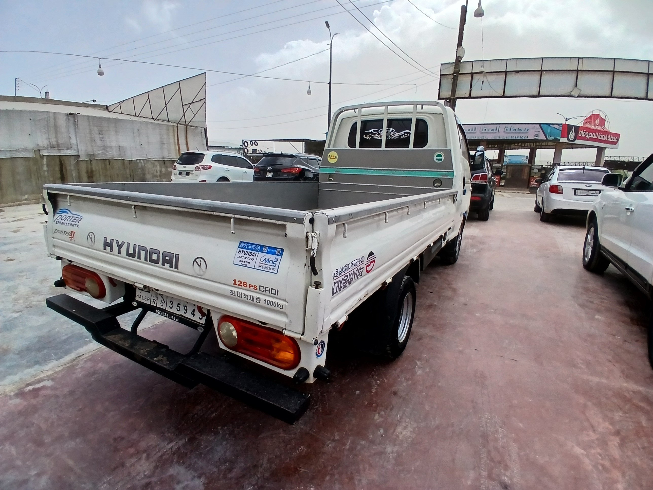 kilometrage car sale hyundai porter ii 2 crdi cargo truck used 2009 aleppo tr image