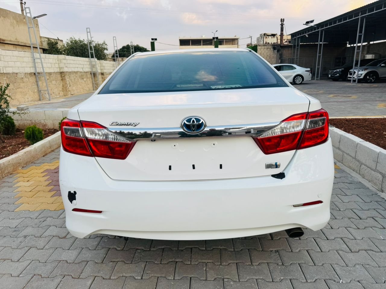 kilometrage car sale toyota corolla hybrid sedan used 2013 aleppo cl image