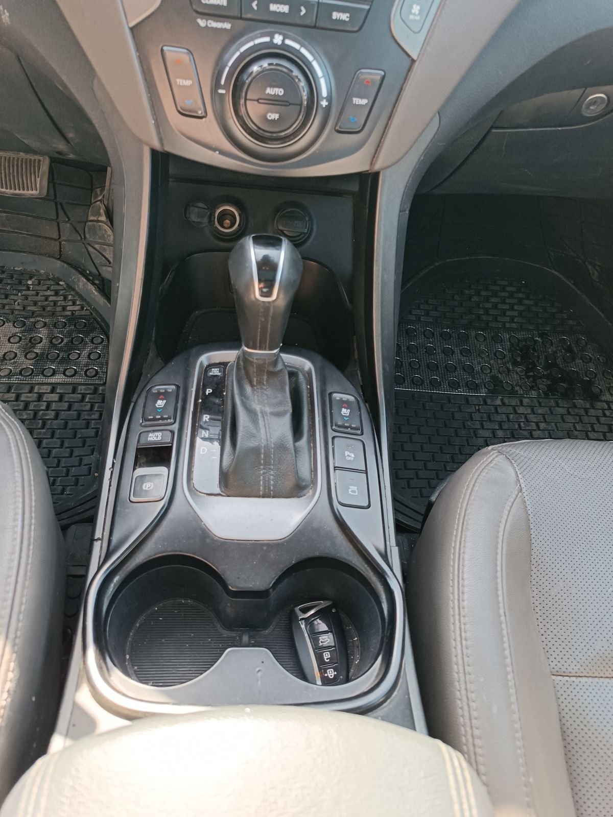 kilometrage car sale hyundai santa fe evgt suv used 2018 aleppo ld image