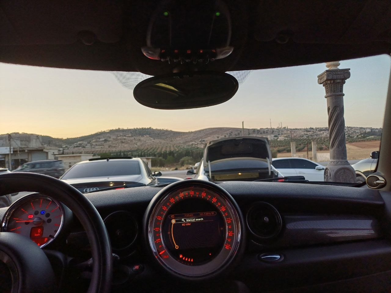 kilometrage car sale mini cooper standard hatchback used 2014 aleppo xh image