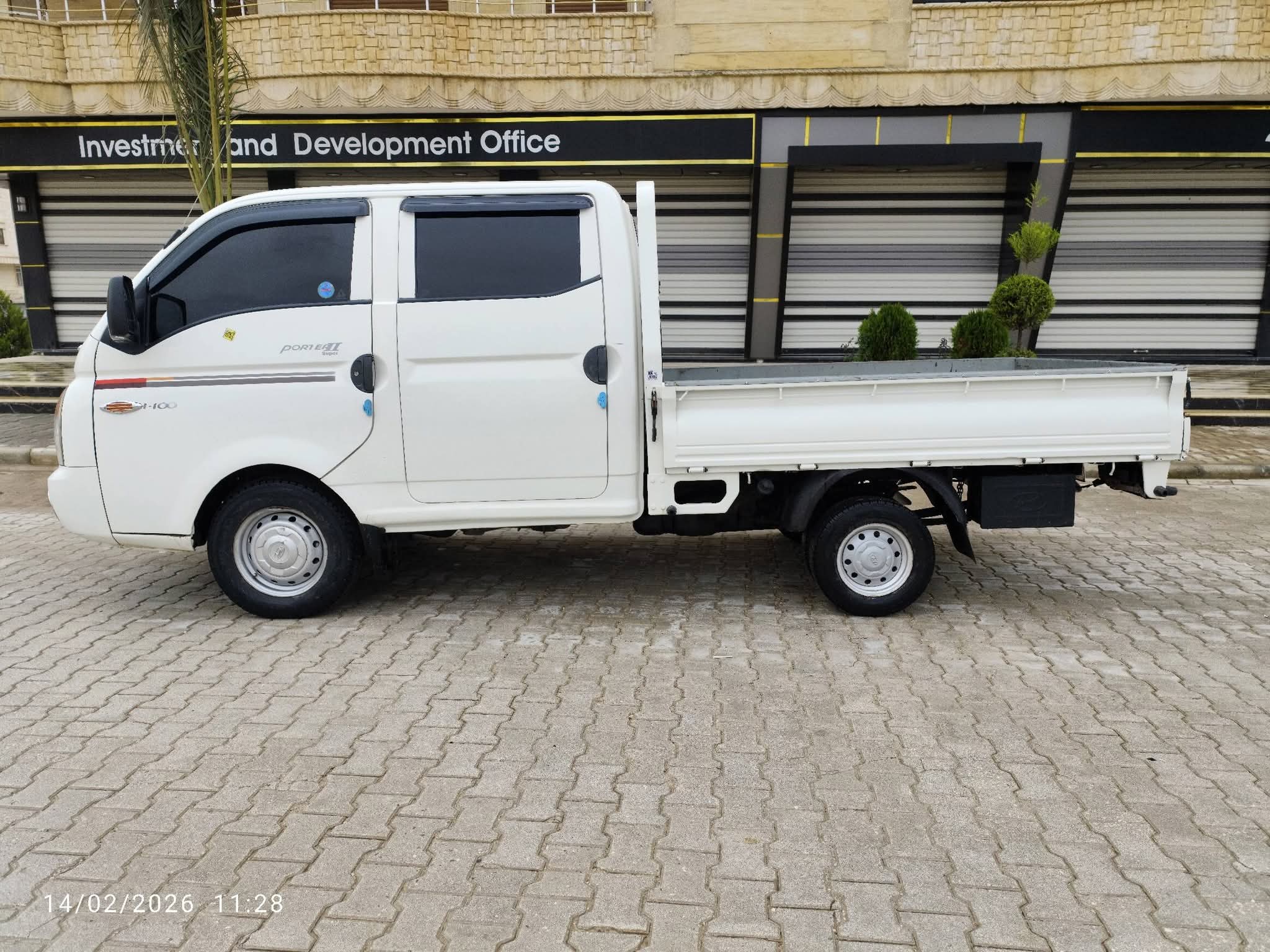 kilometrage car sale hyundai porter ii 2 crdi cargo truck used 2006 aleppo oh image