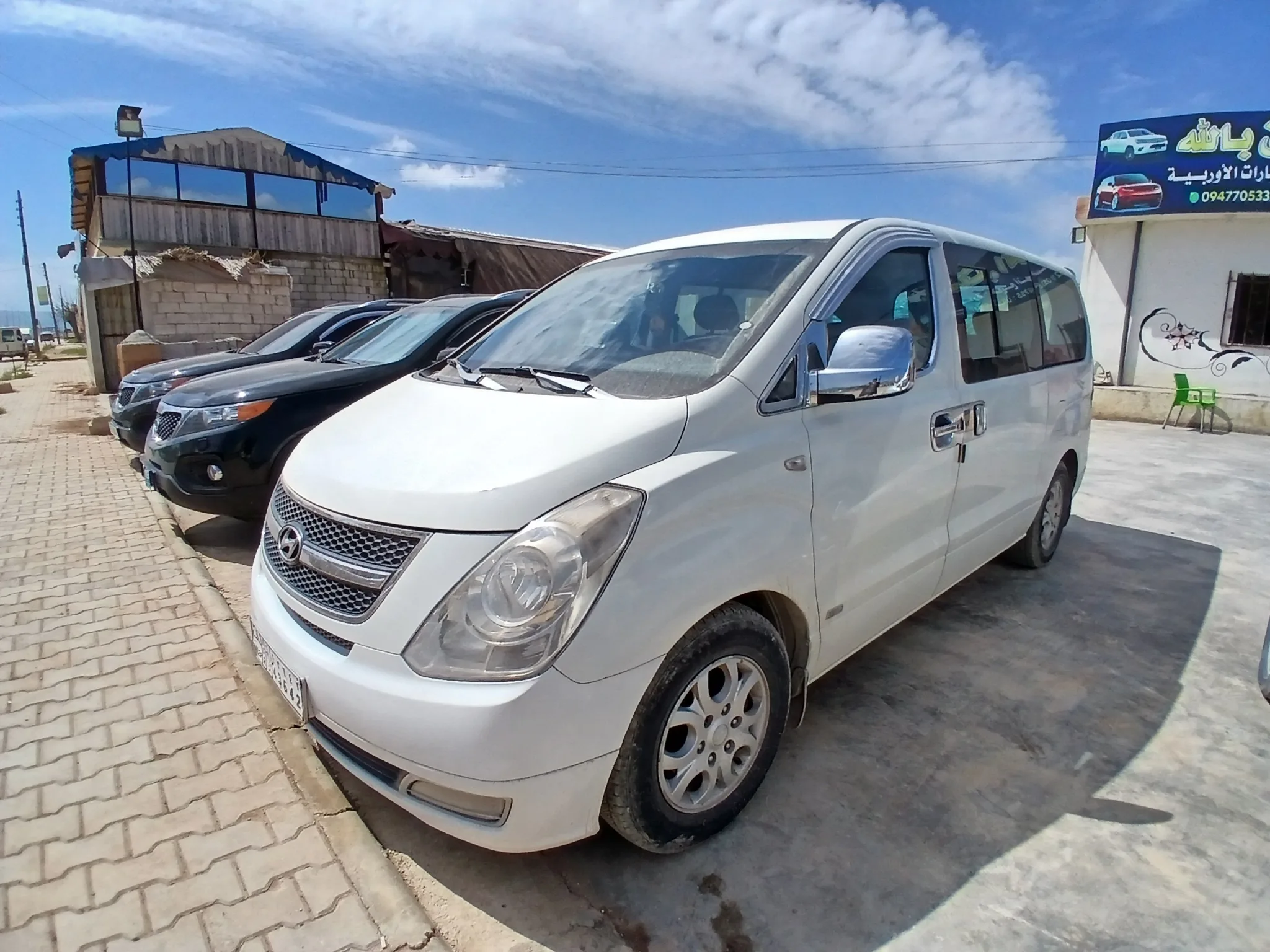 kilometrage car sale hyundai h 1 standard van used 2009 aleppo wz card image