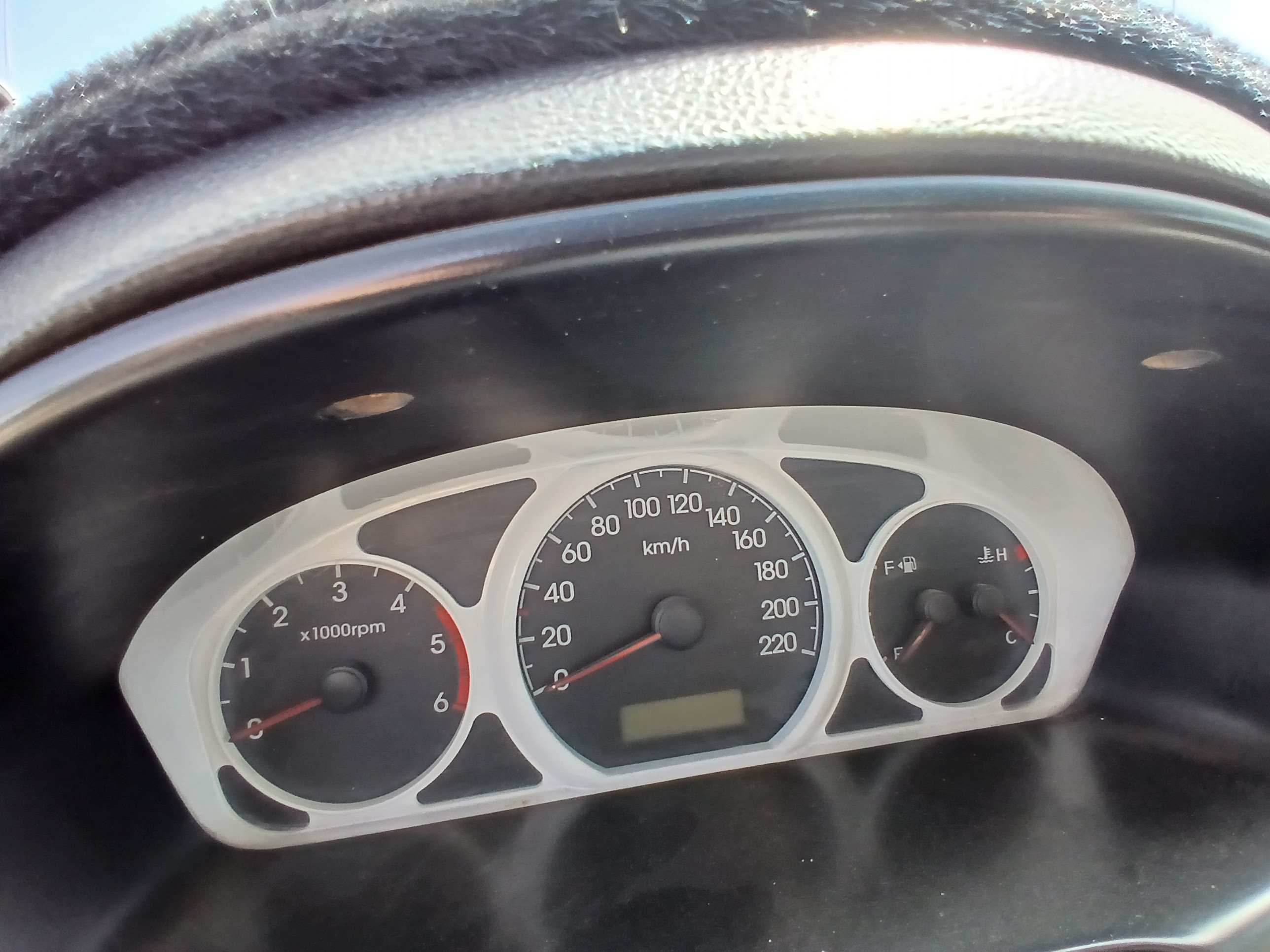 kilometrage car sale hyundai h 1 standard van used 2009 aleppo wz image