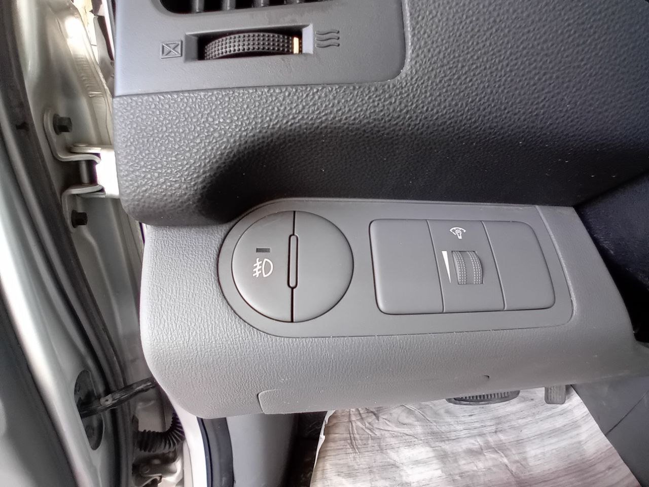 kilometrage car sale hyundai h1 standard van used 2008 aleppo up image