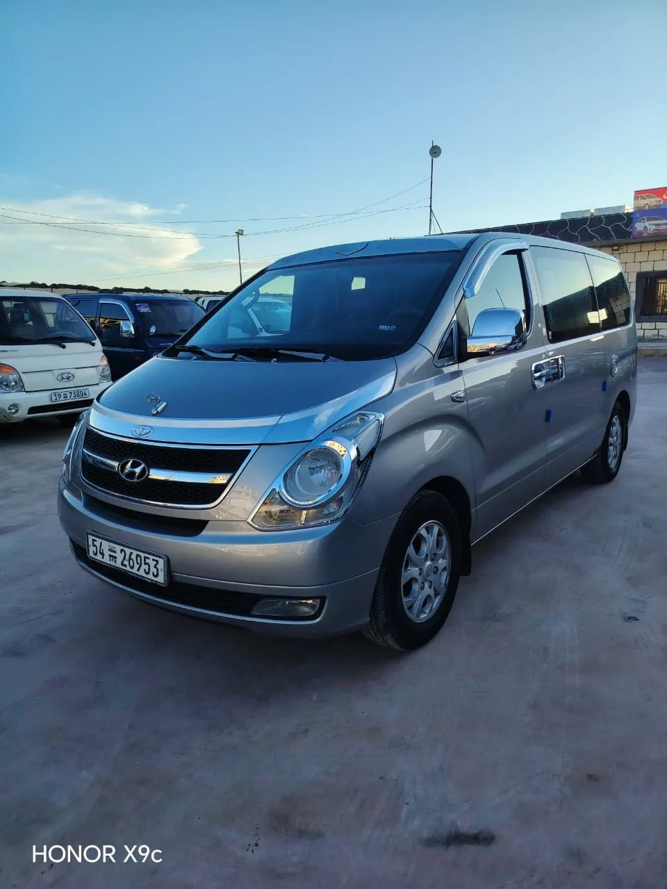 kilometrage car sale hyundai grand starex cvx van used 2011 aleppo su image
