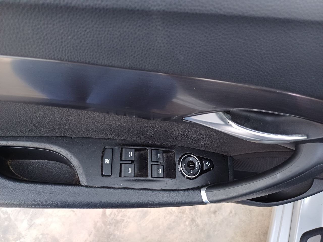 kilometrage car sale hyundai i40 gdi station wagon used 2012 aleppo eg image