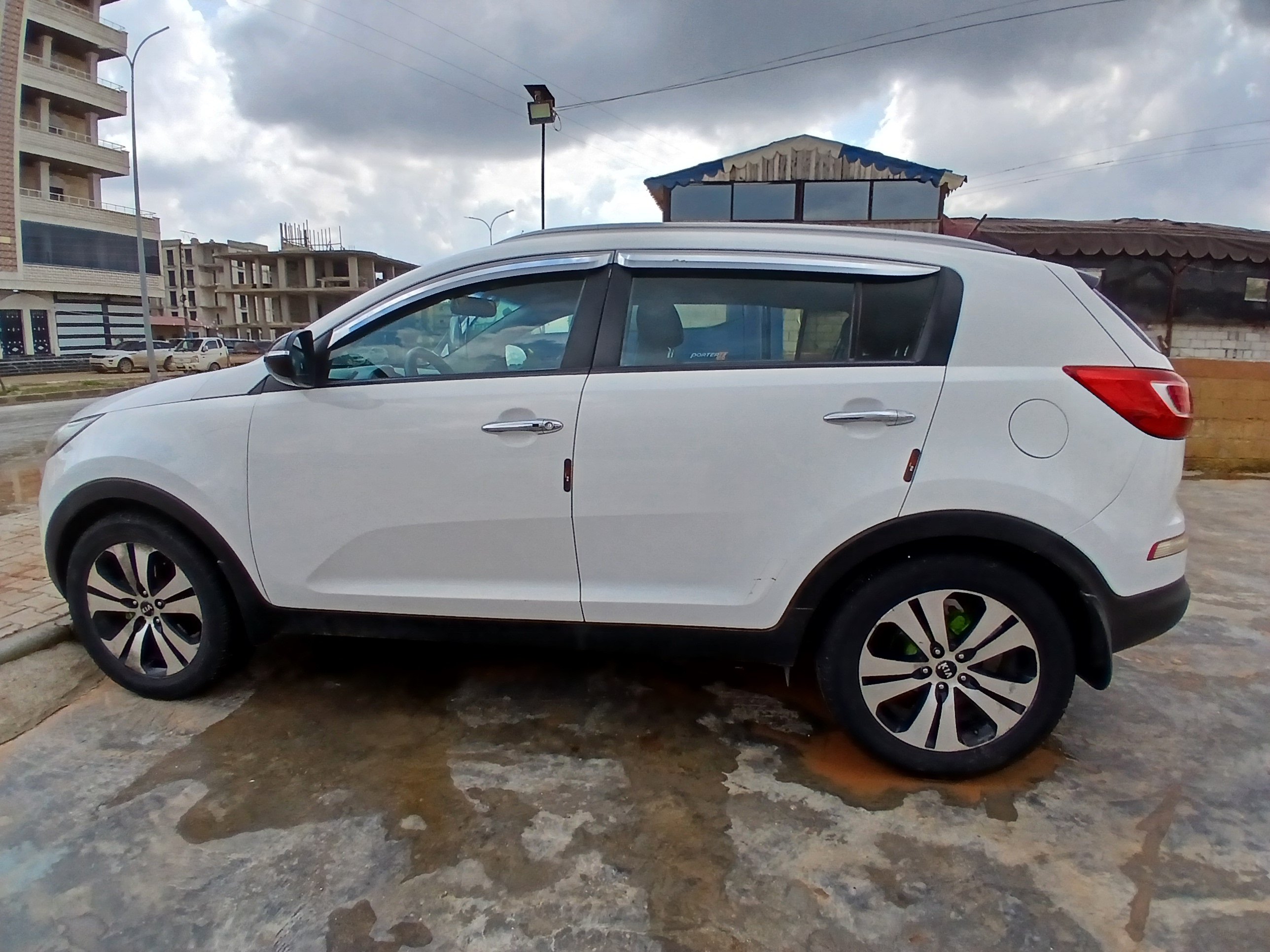 kilometrage car sale kia sportage tlx suv used 2012 aleppo ap image