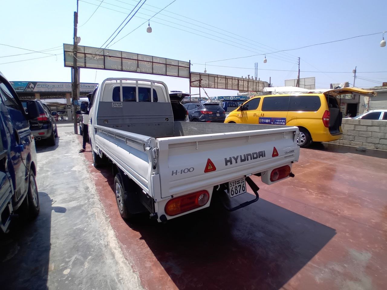 kilometrage car sale hyundai porter 2 crdi cargo truck used 2009 aleppo hz image
