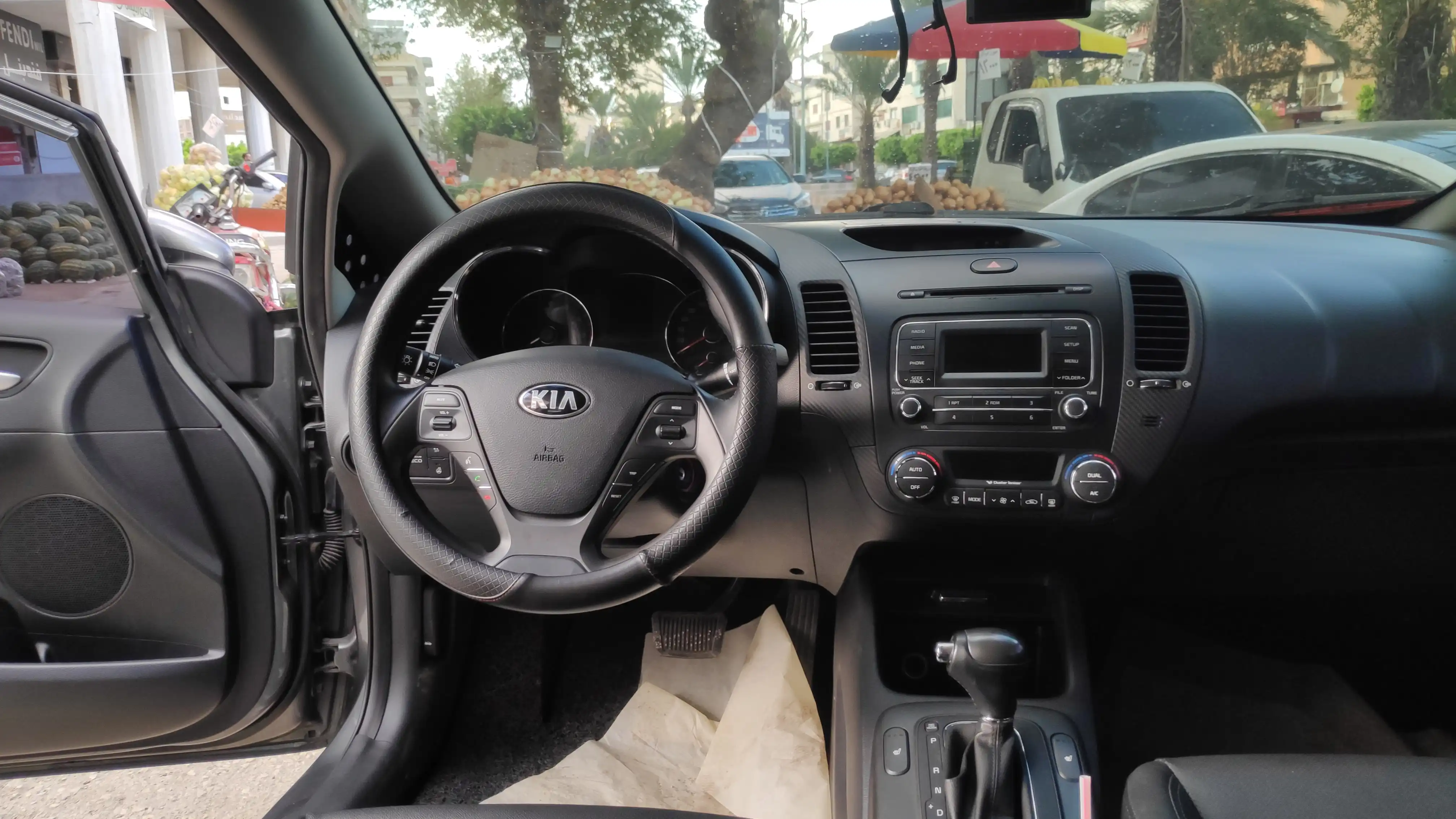 kilometrage car sale kia k3 standard sedan used 2014 tartus qr image