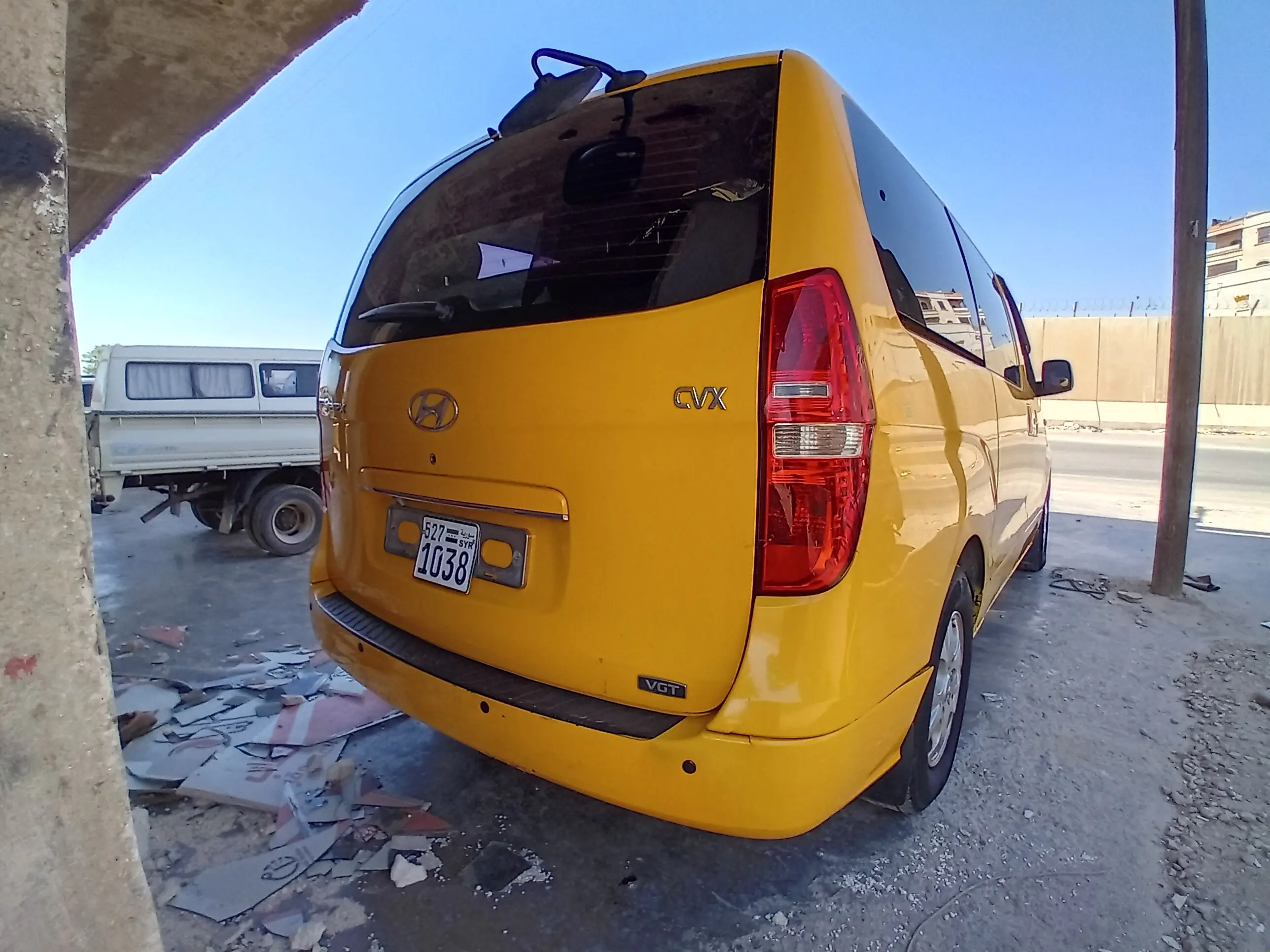 kilometrage car sale hyundai grand starex cvx van used 2011 aleppo dc image