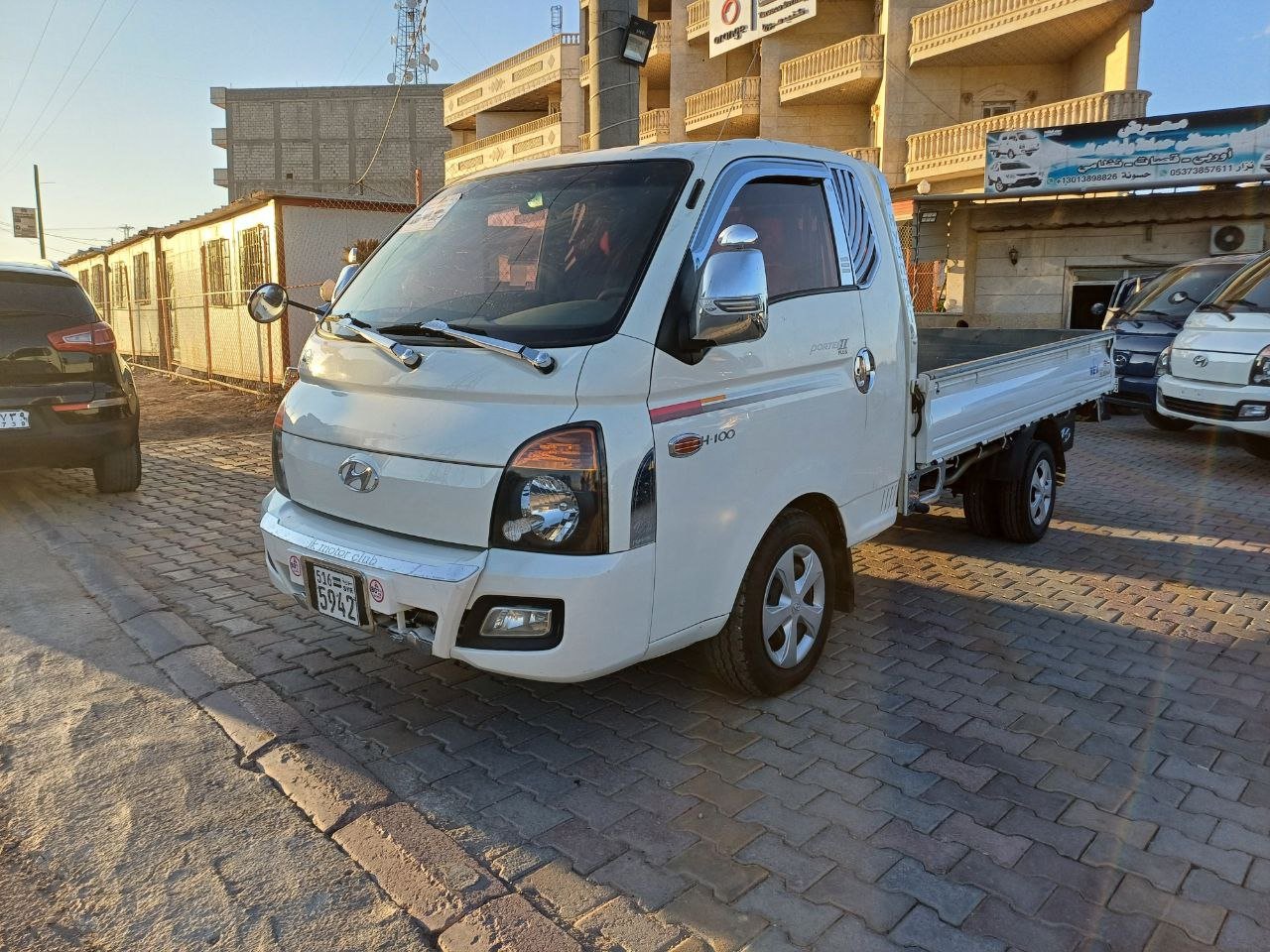 kilometrage car sale hyundai porter 2 crdi cargo truck used 2015 aleppo oq card image