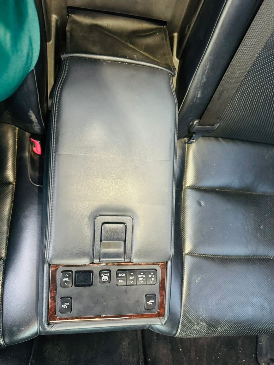 kilometrage car sale toyota corolla hybrid sedan used 2013 aleppo cl image