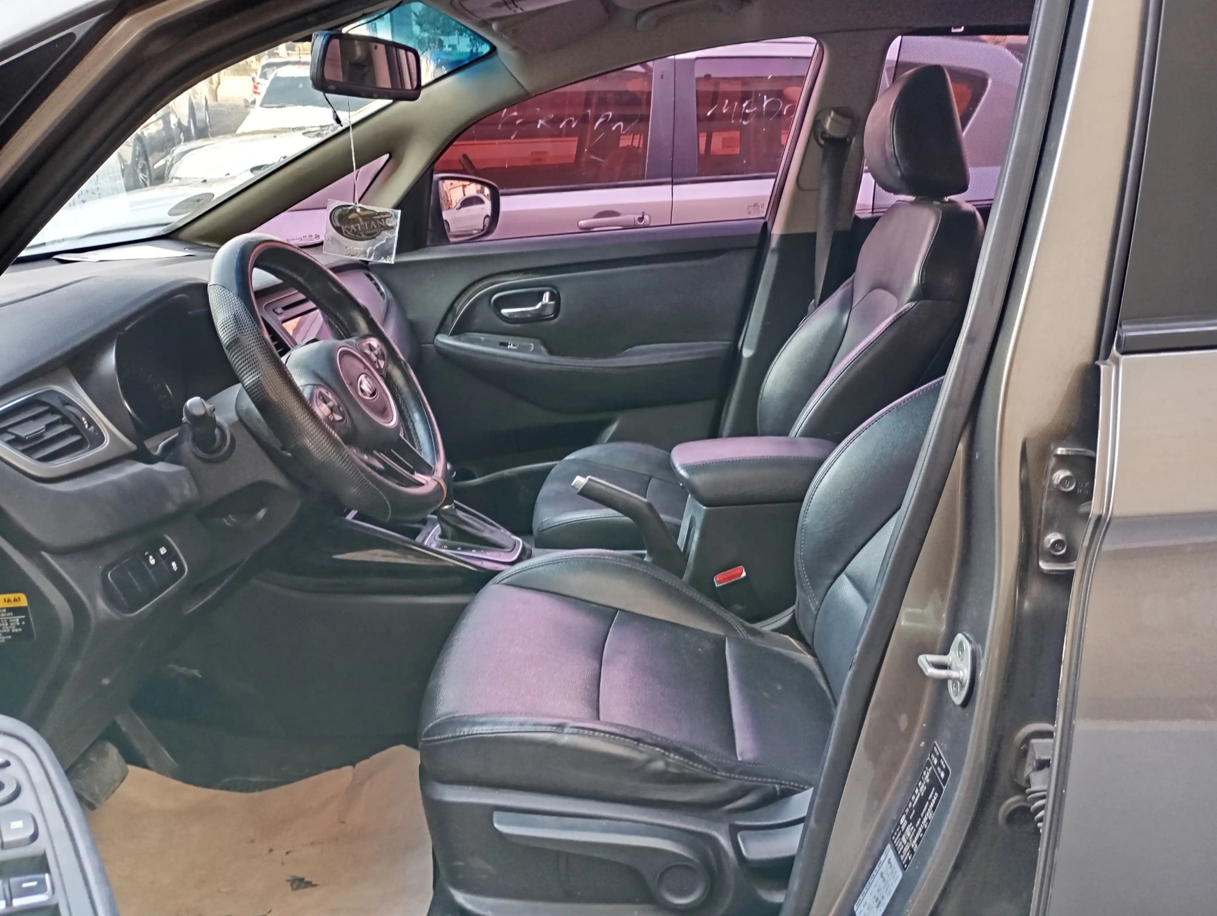 kilometrage car sale kia carens standard hatchback used 2014 aleppo kk image