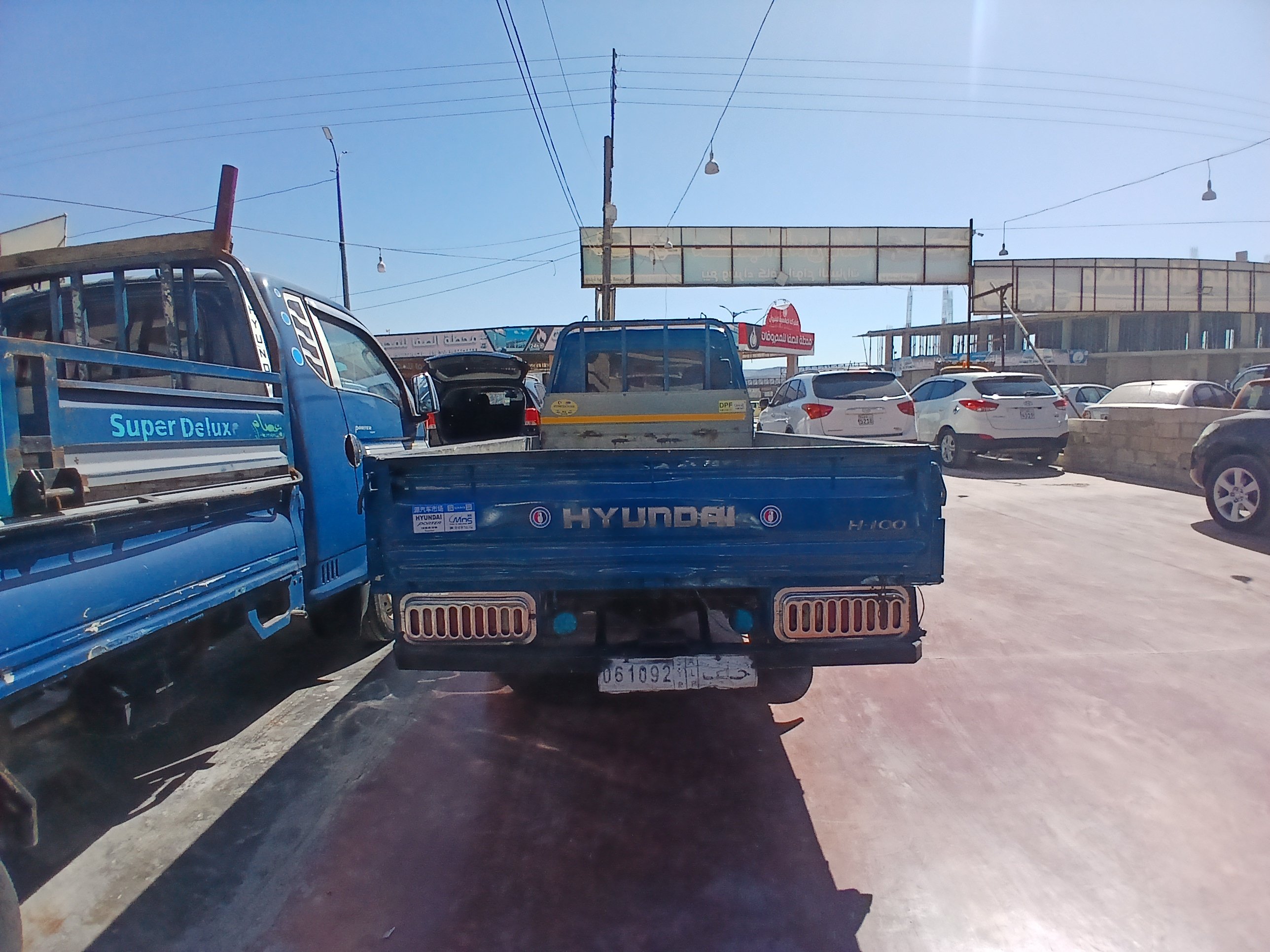 kilometrage car sale hyundai porter ii 2 crdi cargo truck used 1998 aleppo xy image