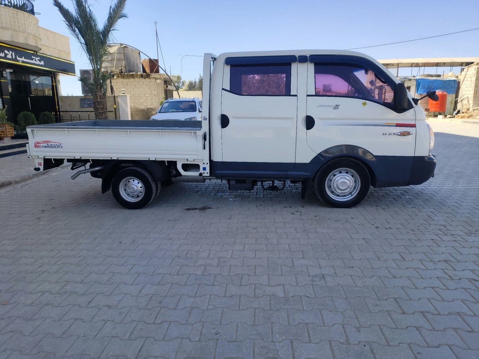 kilometrage car sale hyundai porter 2 crdi cargo truck used 2011 aleppo vy image