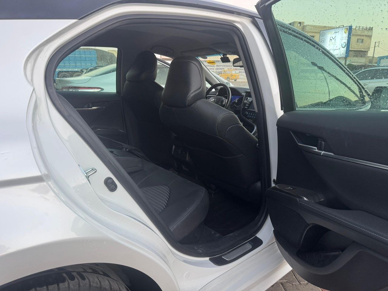 kilometrage car sale toyota corolla hybrid sedan used 2020 aleppo hj image