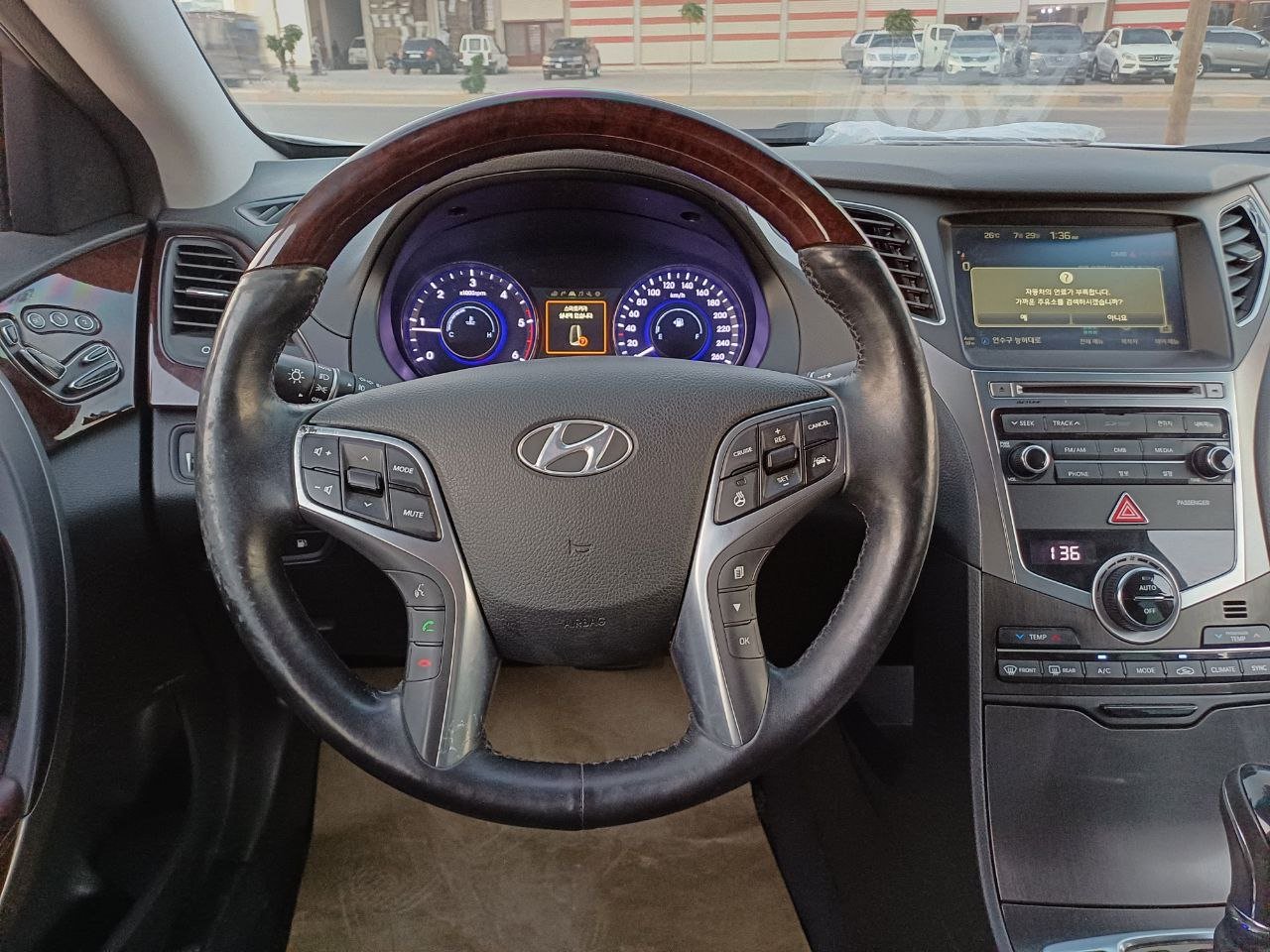 kilometrage car sale hyundai grandeur hg 220 sedan used 2015 aleppo pj image