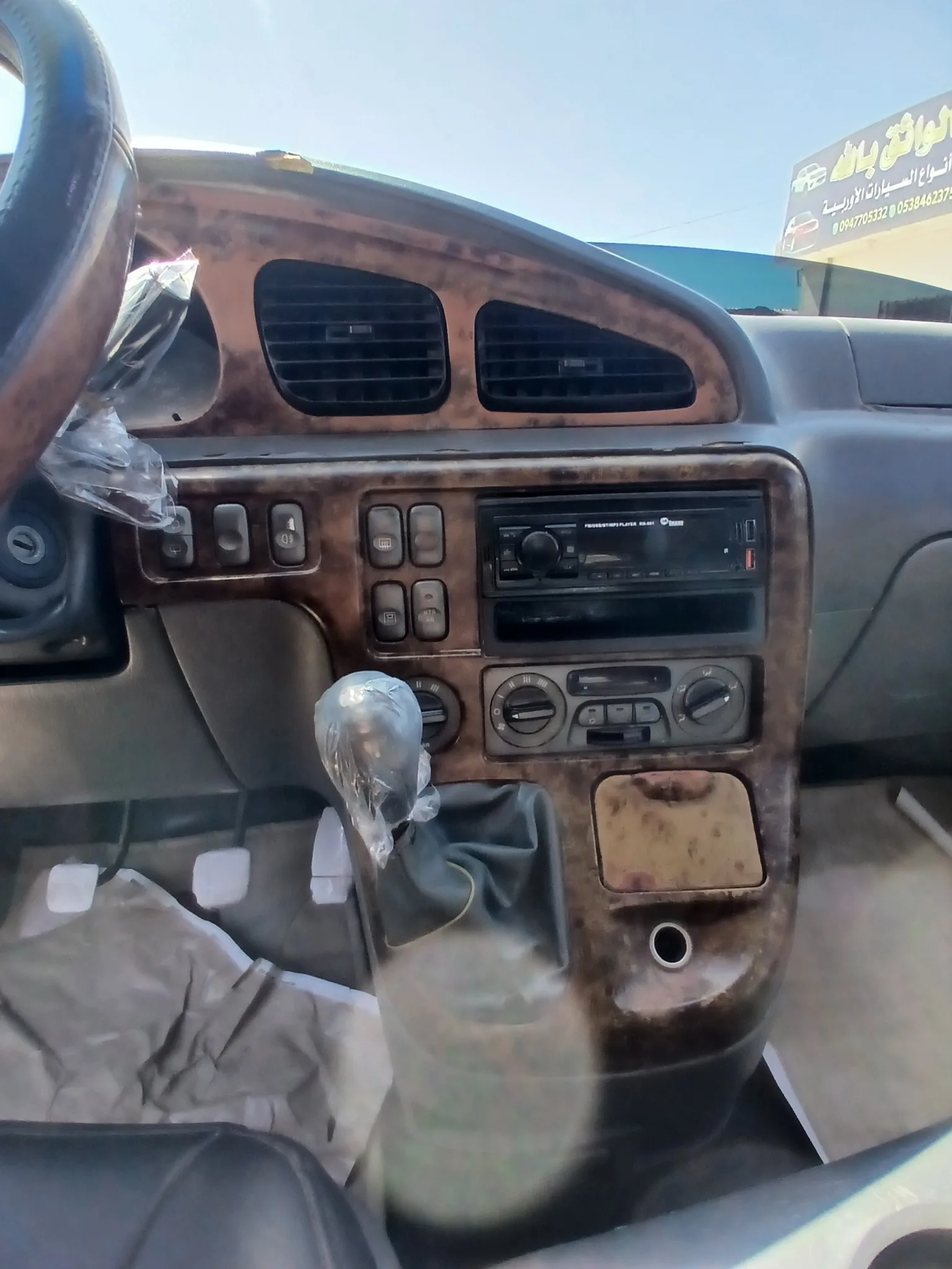 kilometrage car sale kia carnival standard suv used 2002 aleppo ss image