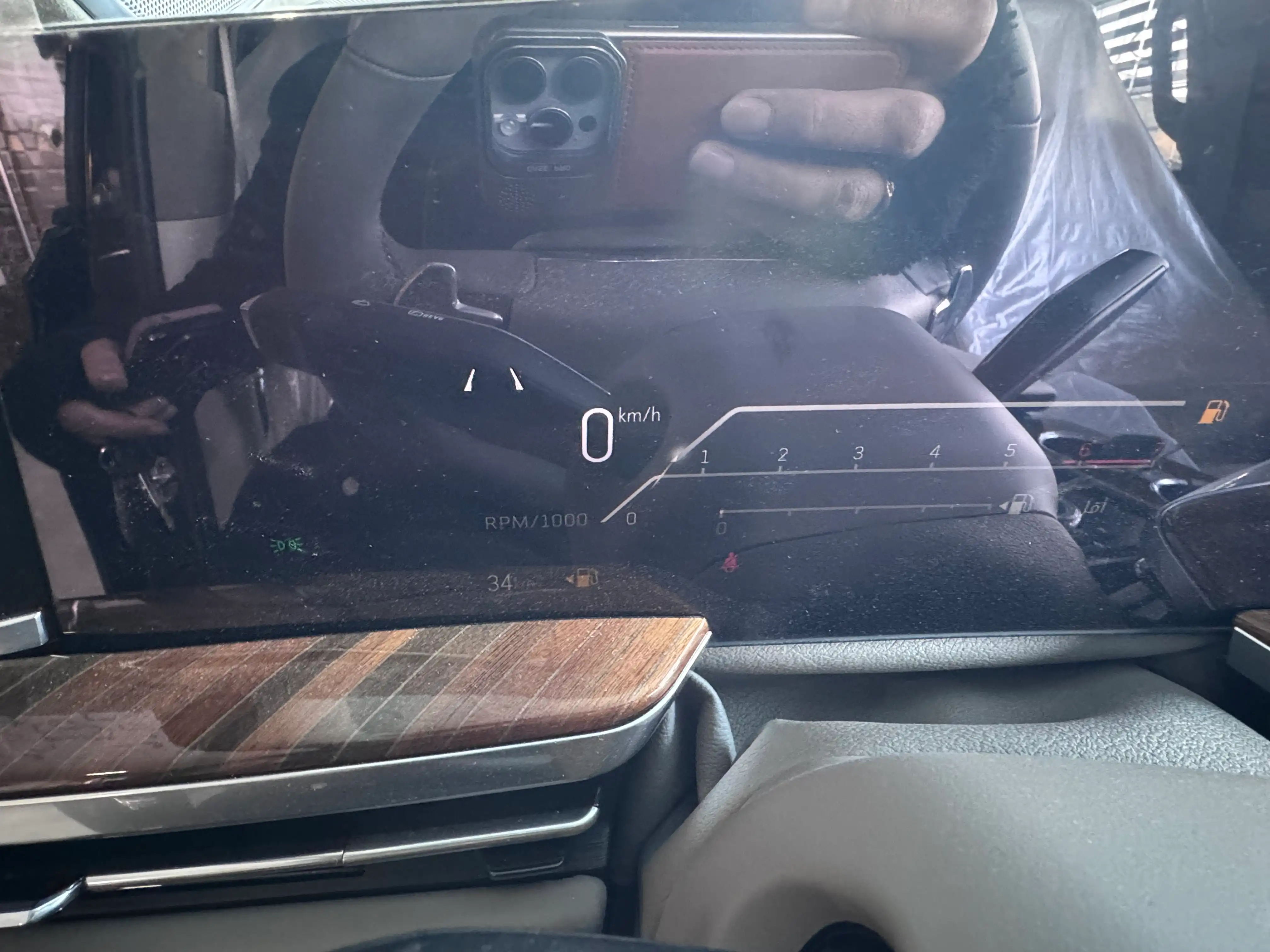 kilometrage car sale cadillac escalade sport suv new 2025 aleppo om image