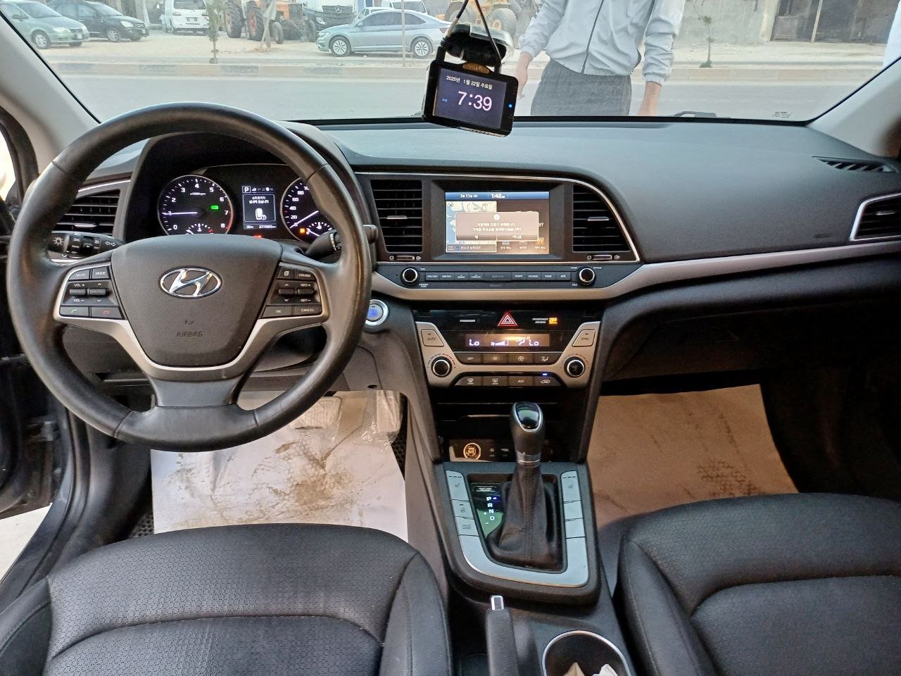kilometrage car sale hyundai avante m16 gdi sedan used 2018 aleppo fv image