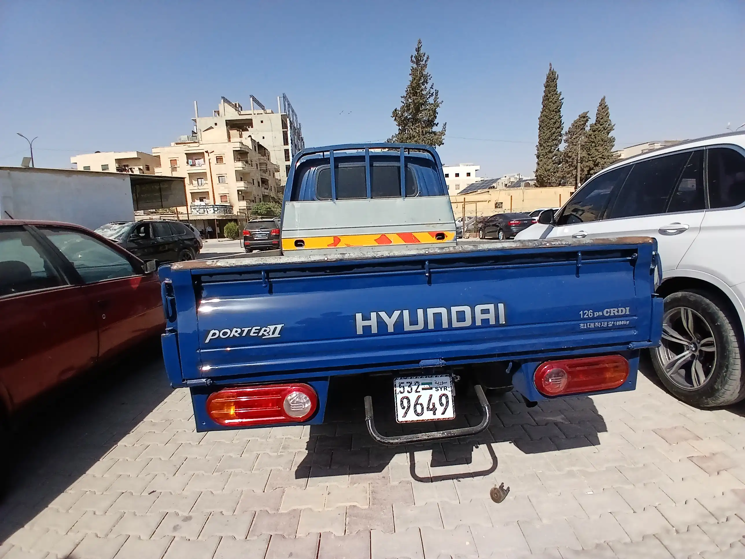 kilometrage car sale hyundai porter 2 crdi cargo truck used 2011 aleppo vz image