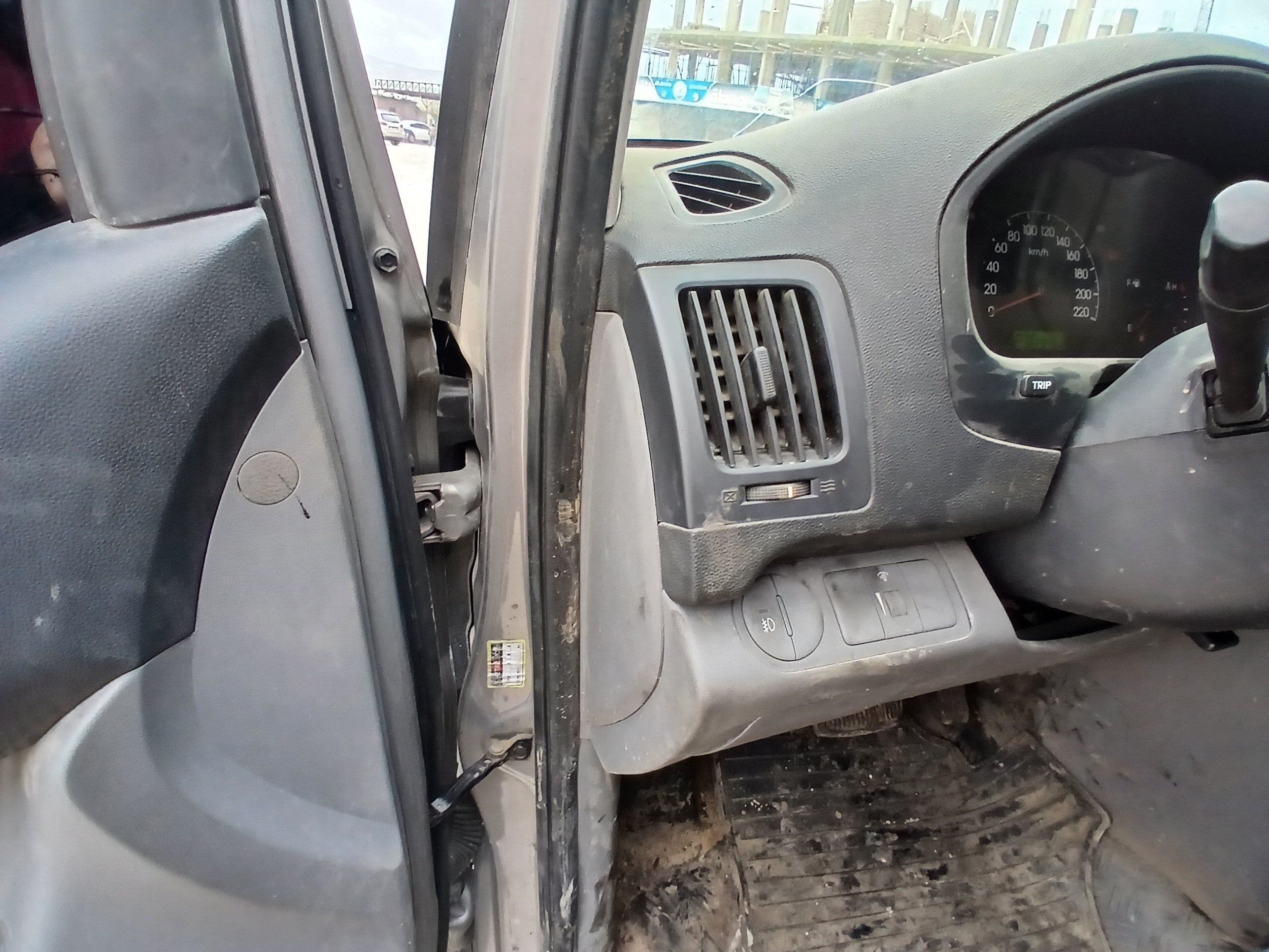 kilometrage car sale hyundai grand starex cvx van used 2011 aleppo qf image