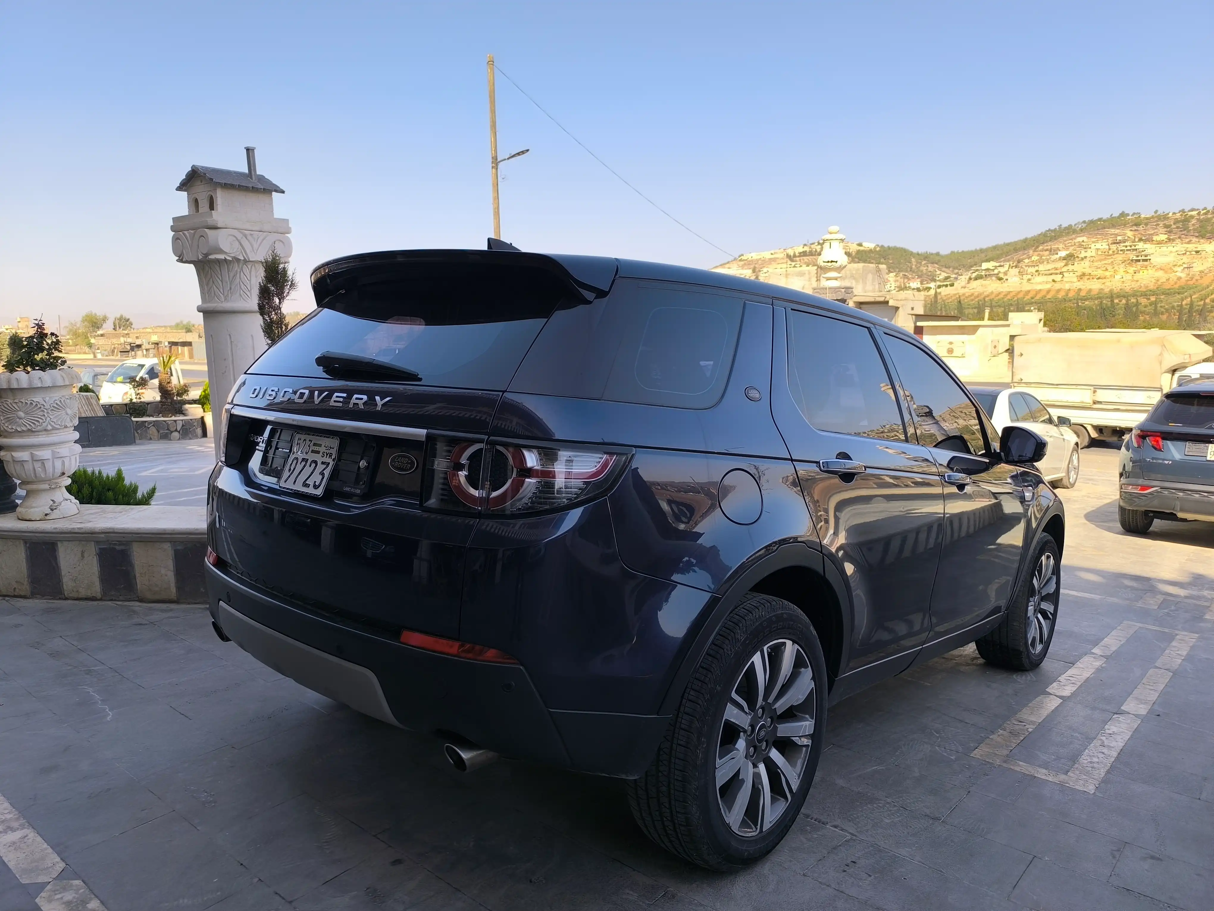 kilometrage car sale land rover discovery sport hse suv used 2017 aleppo le image