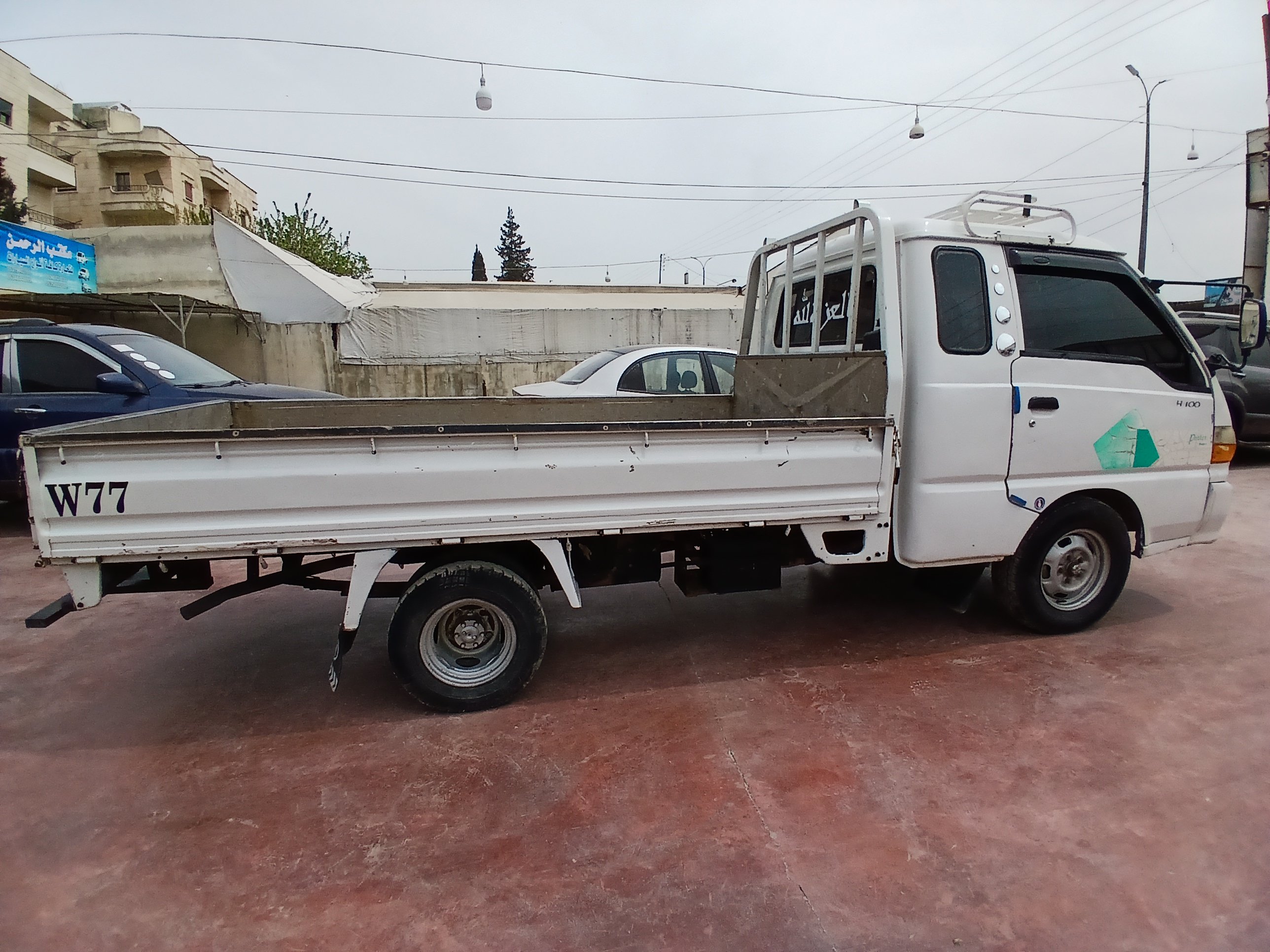 kilometrage car sale hyundai porter ii 2 crdi cargo truck used 1997 aleppo ly image