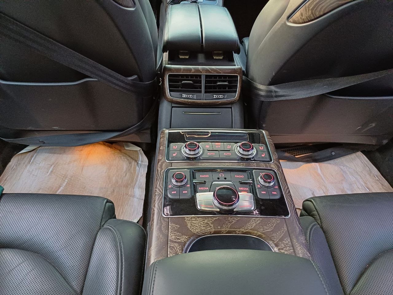 kilometrage car sale audi a8 l 50 tdi sedan used 2015 aleppo tm image