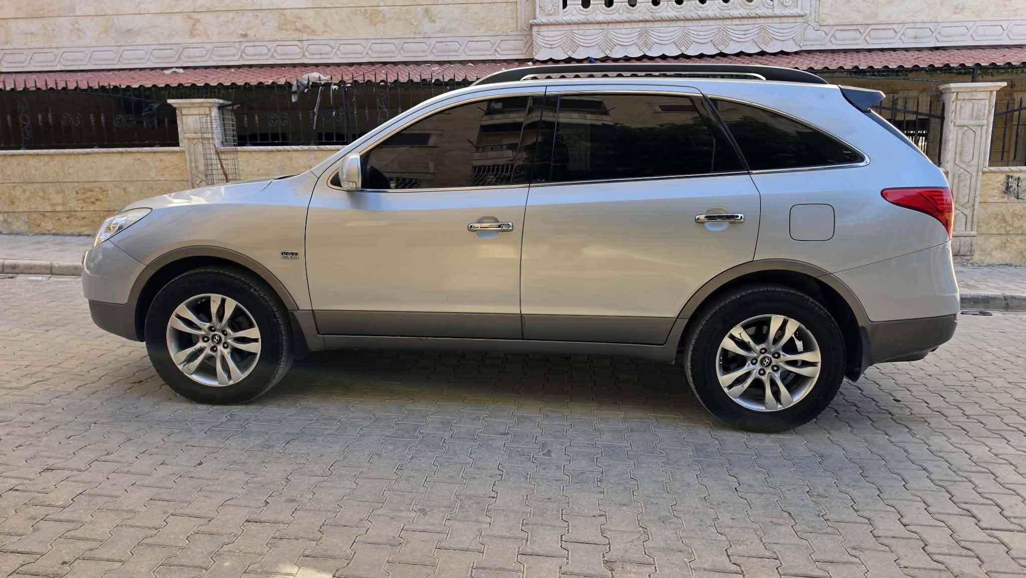 kilometrage car sale hyundai veracruz 300vx suv used 2010 aleppo lw image