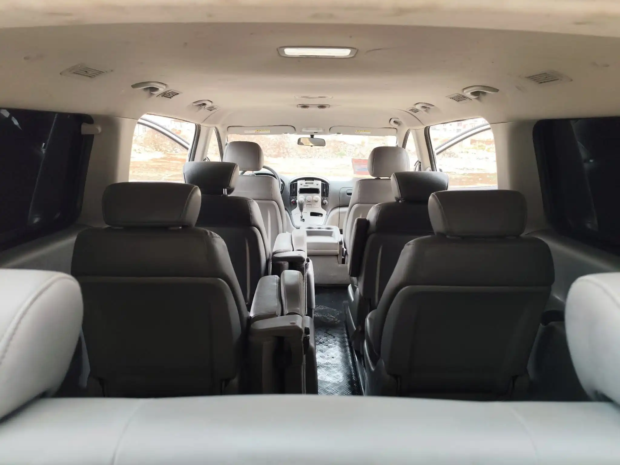 kilometrage car sale hyundai grand starex cvx van used 2010 aleppo am image