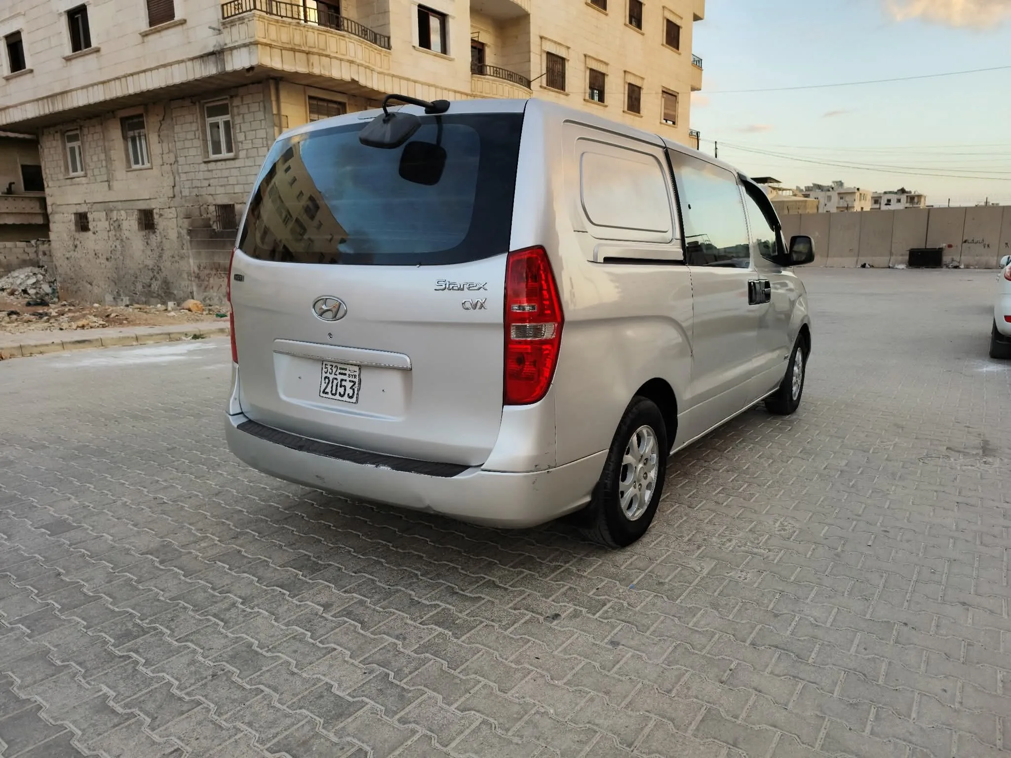 kilometrage car sale hyundai grand starex cvx van used 2008 aleppo yw image