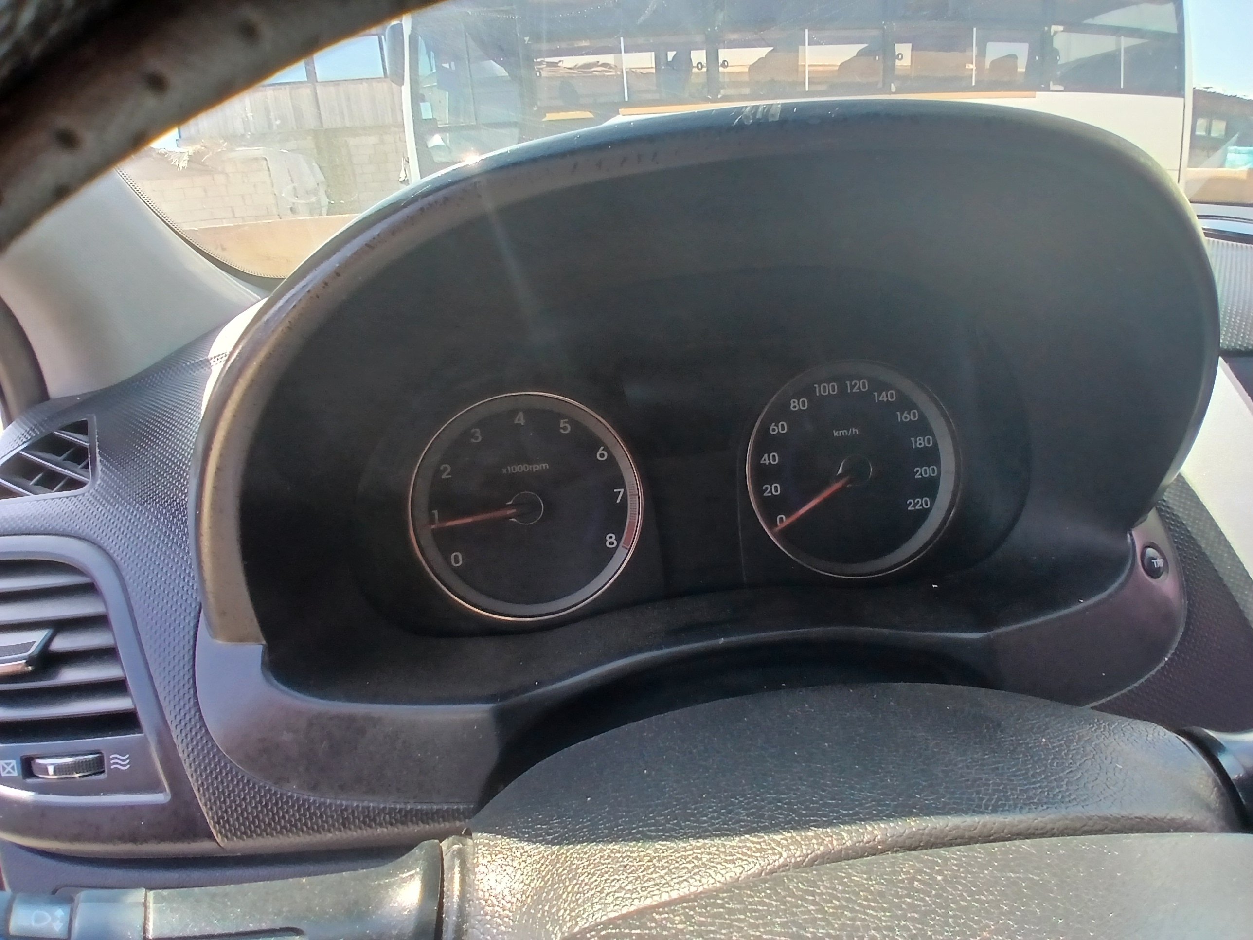 kilometrage car sale hyundai accent vvt sedan used 2012 aleppo xl image