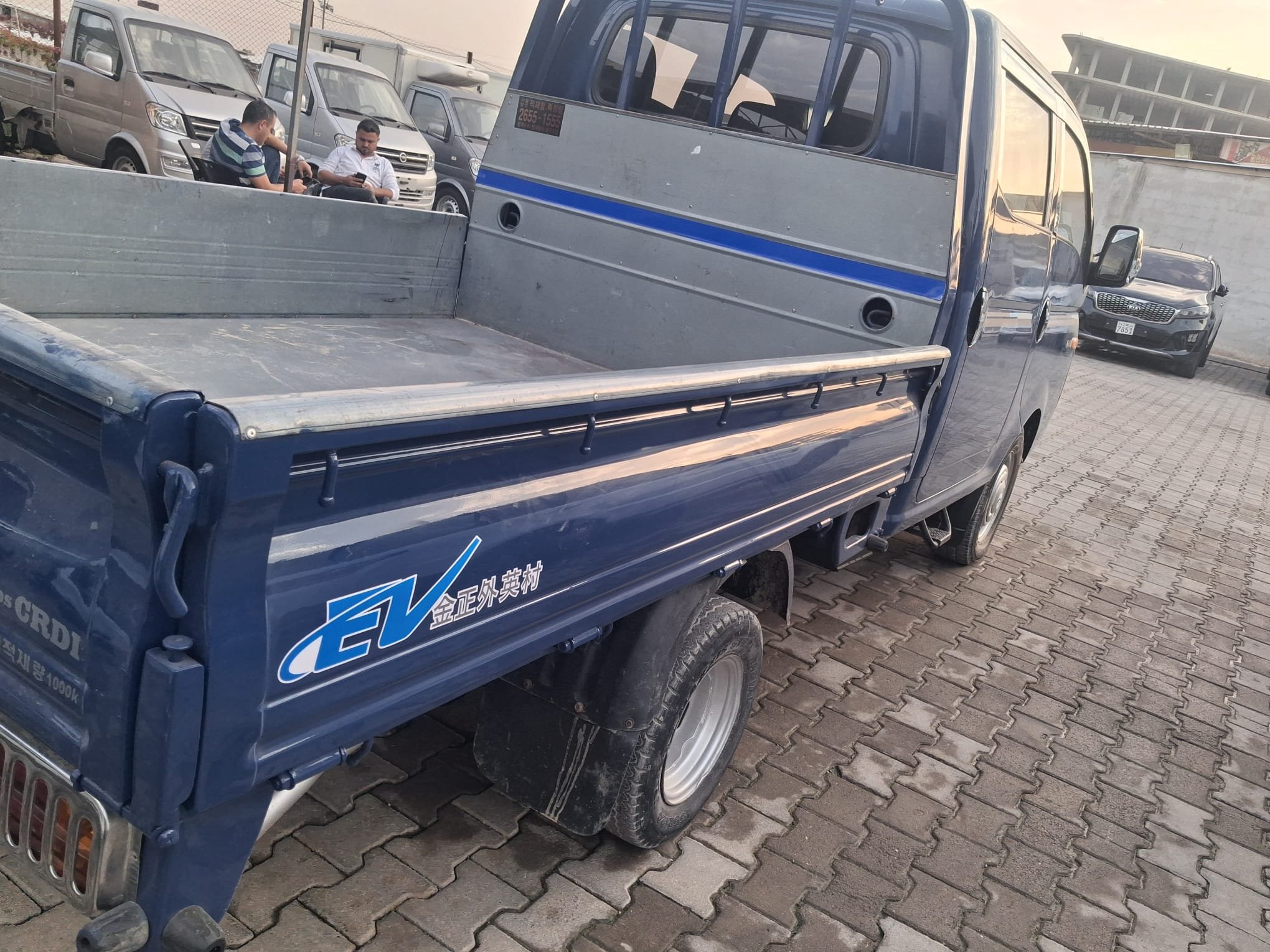 kilometrage car sale hyundai porter ii 2 crdi cargo truck used 2009 aleppo fo image